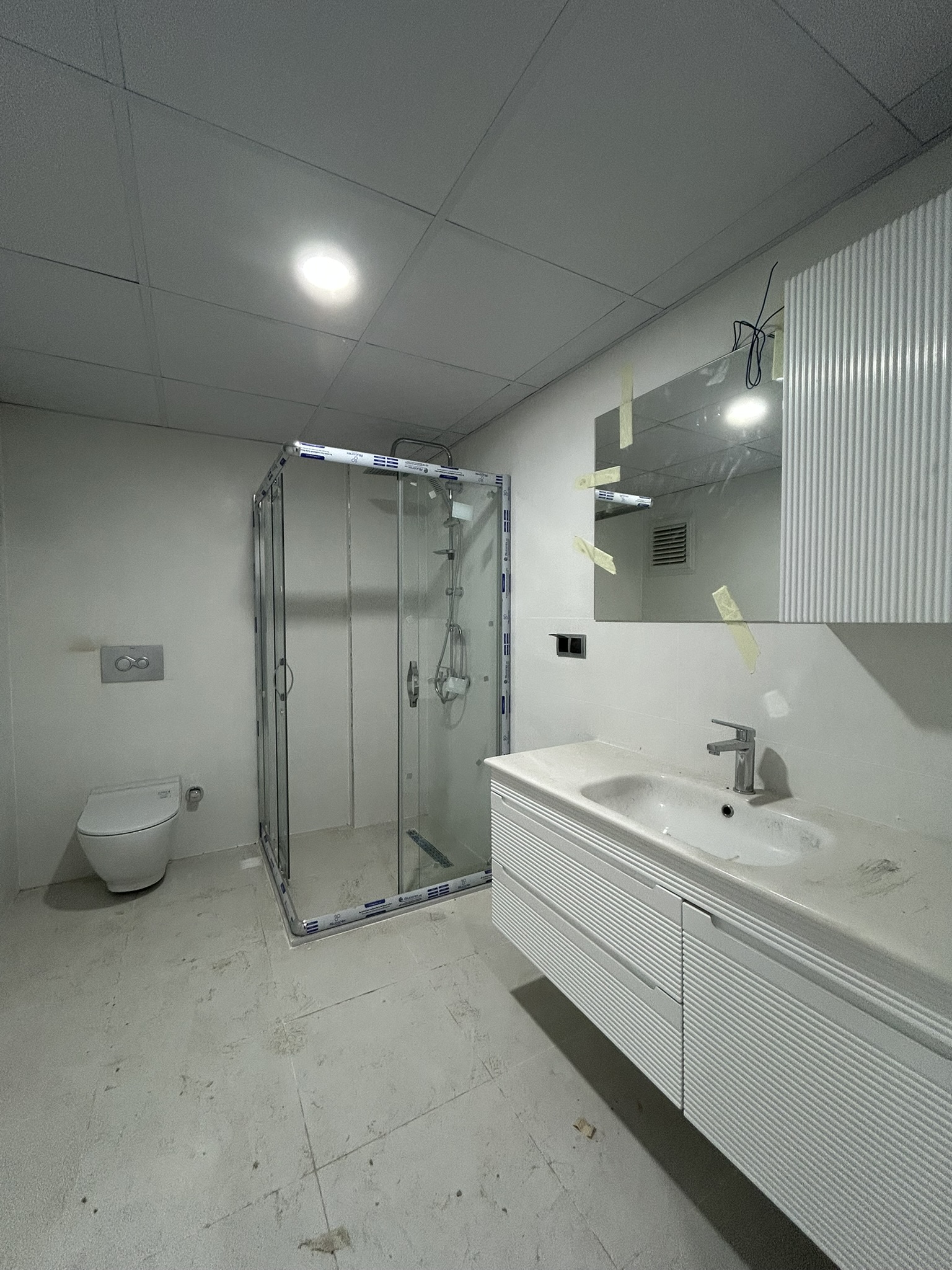 AKSU ÖNALLAR 8. KAT 3+1 KÜÇÜK DAİRE