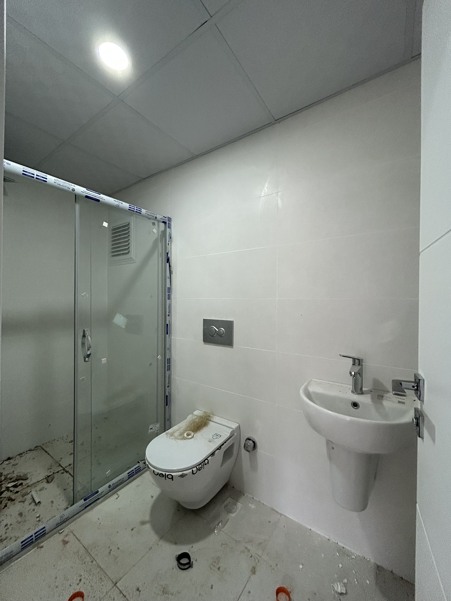 AKSU ÖNALLAR 8. KAT 3+1 KÜÇÜK DAİRE