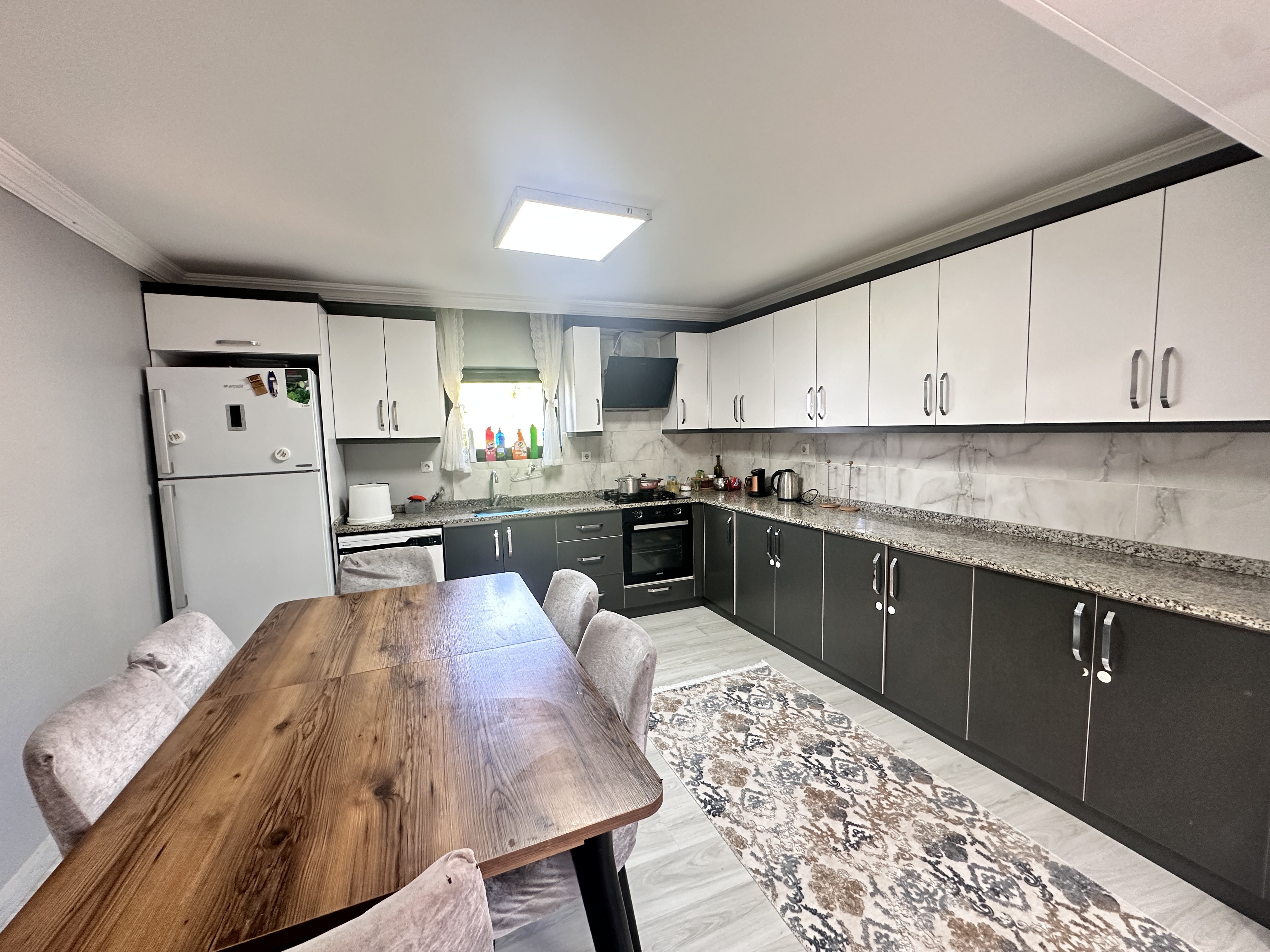 MABELGAYRİMEKUL-GÜLYALI AYRILIK MH HAVALİMANA YAKİN VİLLA