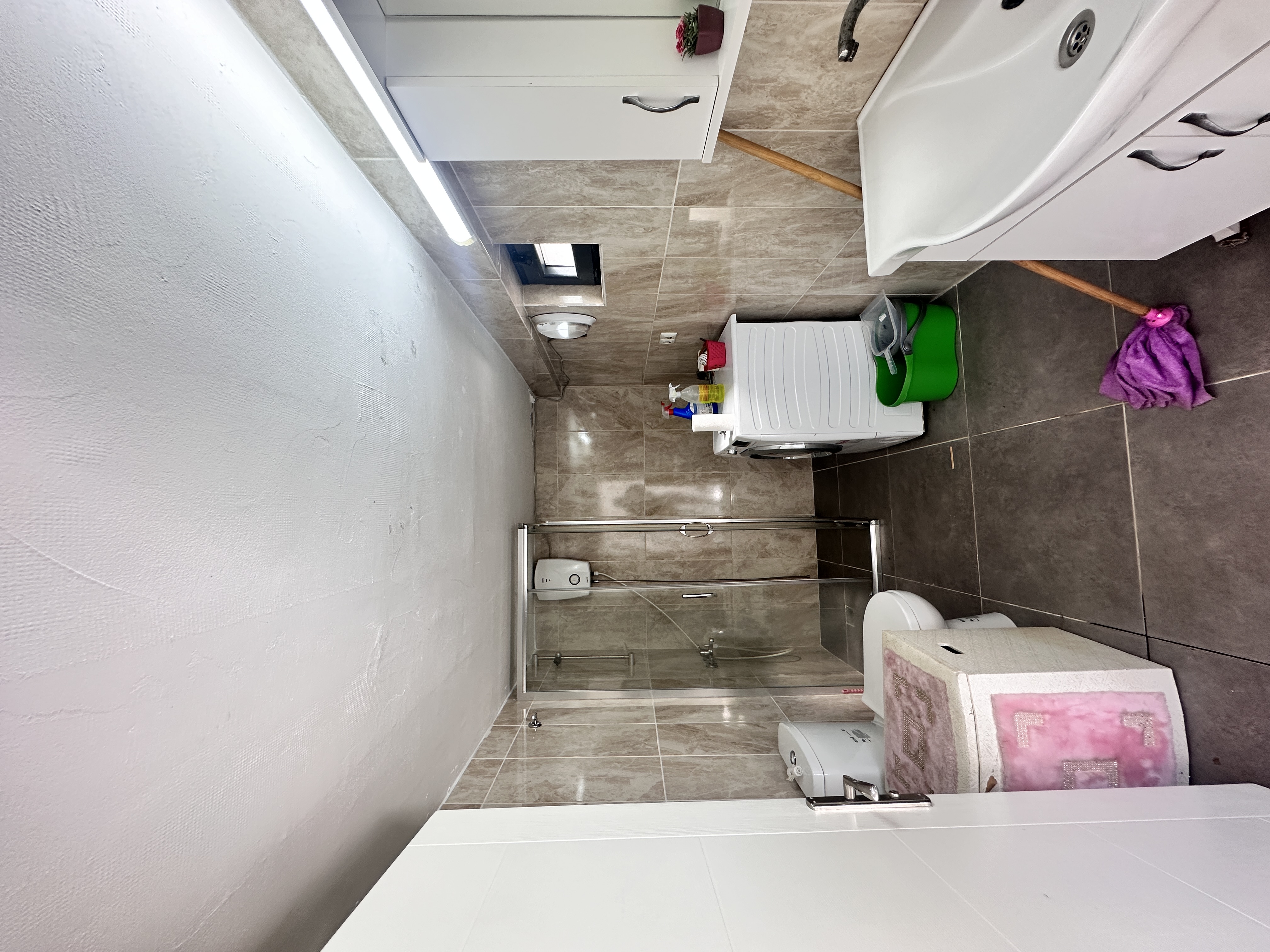 MABELGAYRİMEKUL-GÜLYALI AYRILIK MH HAVALİMANA YAKİN VİLLA