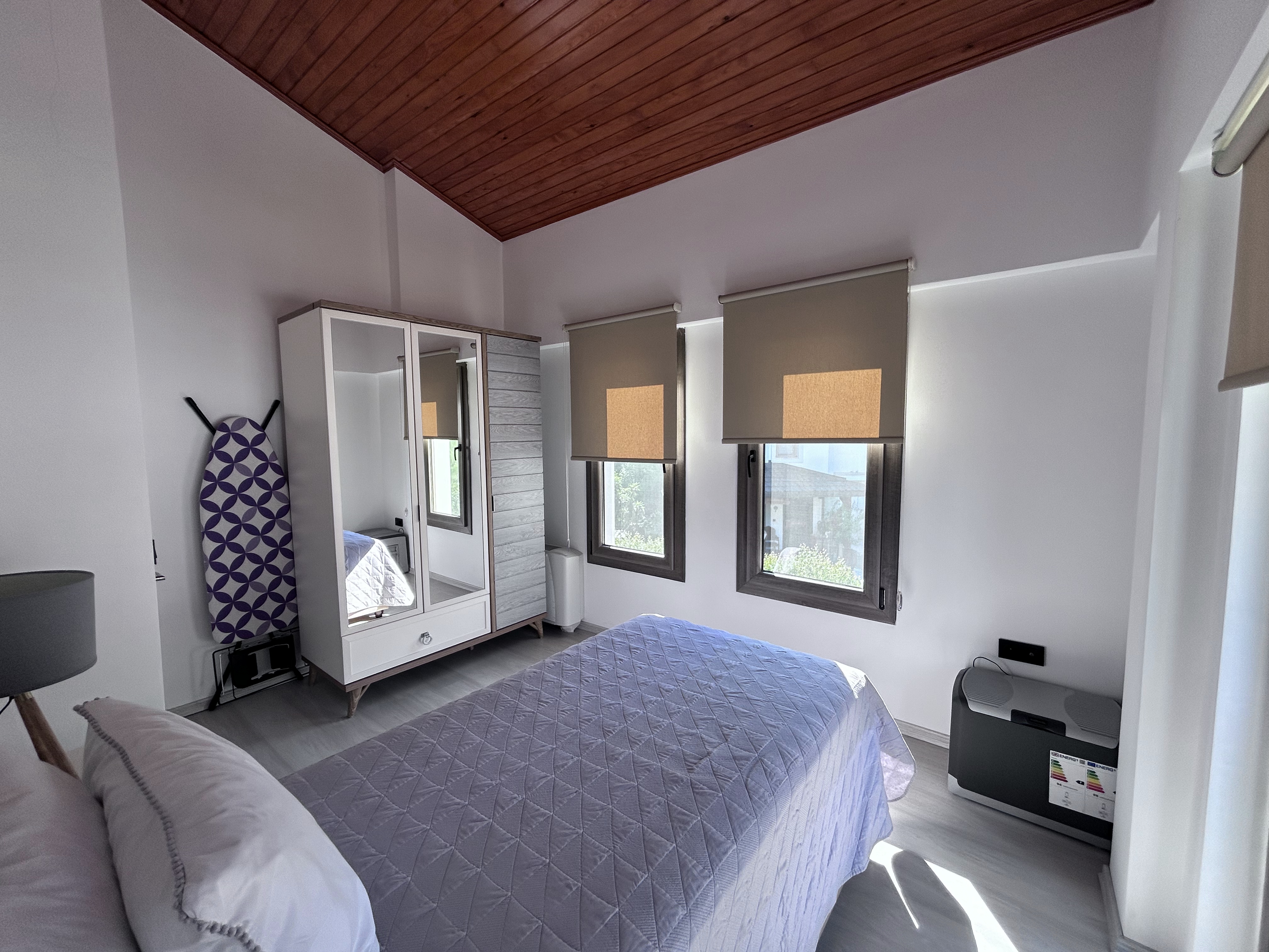 Muğla Ula Gökova'da Satılık havuzlu, 2 villa birden tek fiyat