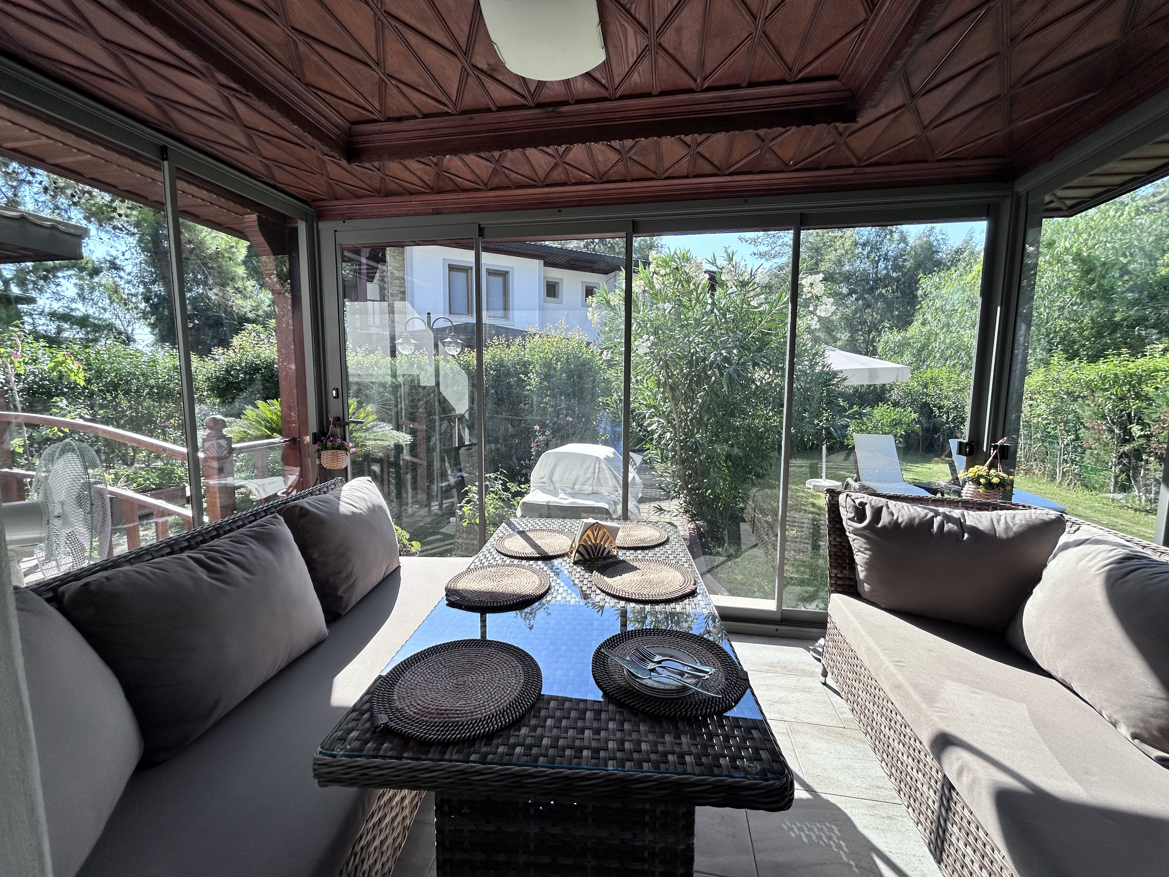 Muğla Ula Gökova'da Satılık havuzlu, 2 villa birden tek fiyat