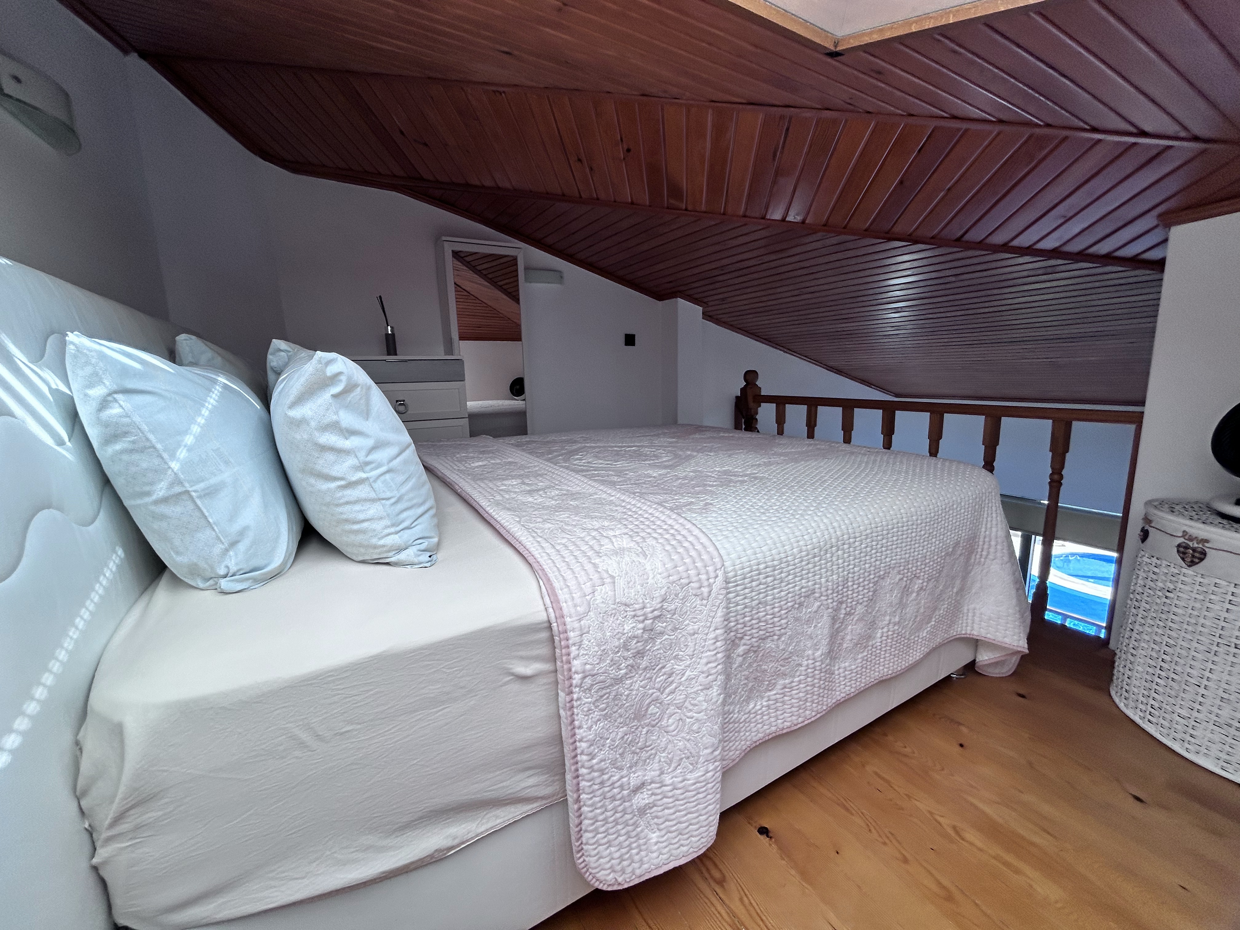 Muğla Ula Gökova'da Satılık havuzlu, 2 villa birden tek fiyat