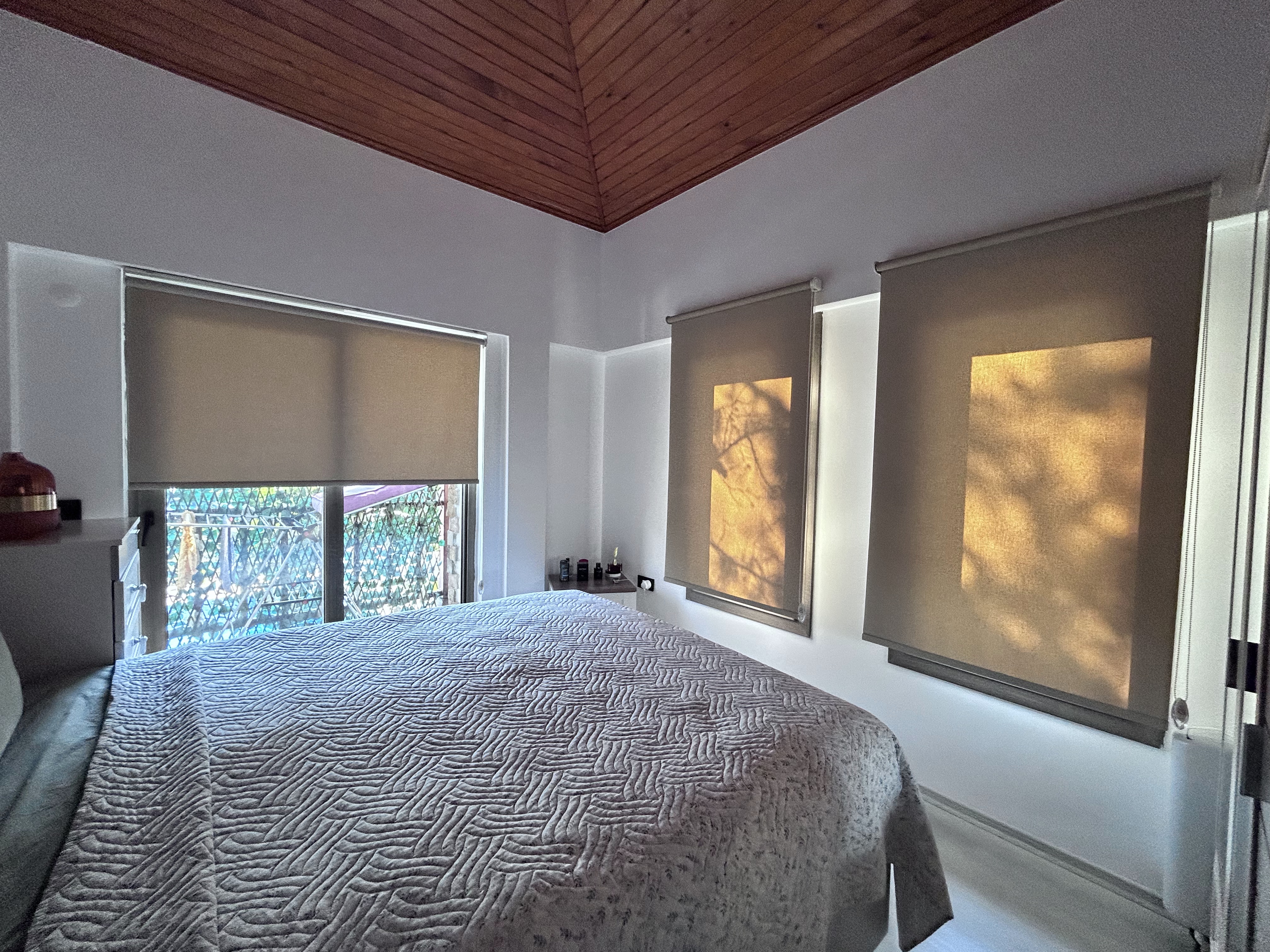 Muğla Ula Gökova'da Satılık havuzlu, 2 villa birden tek fiyat