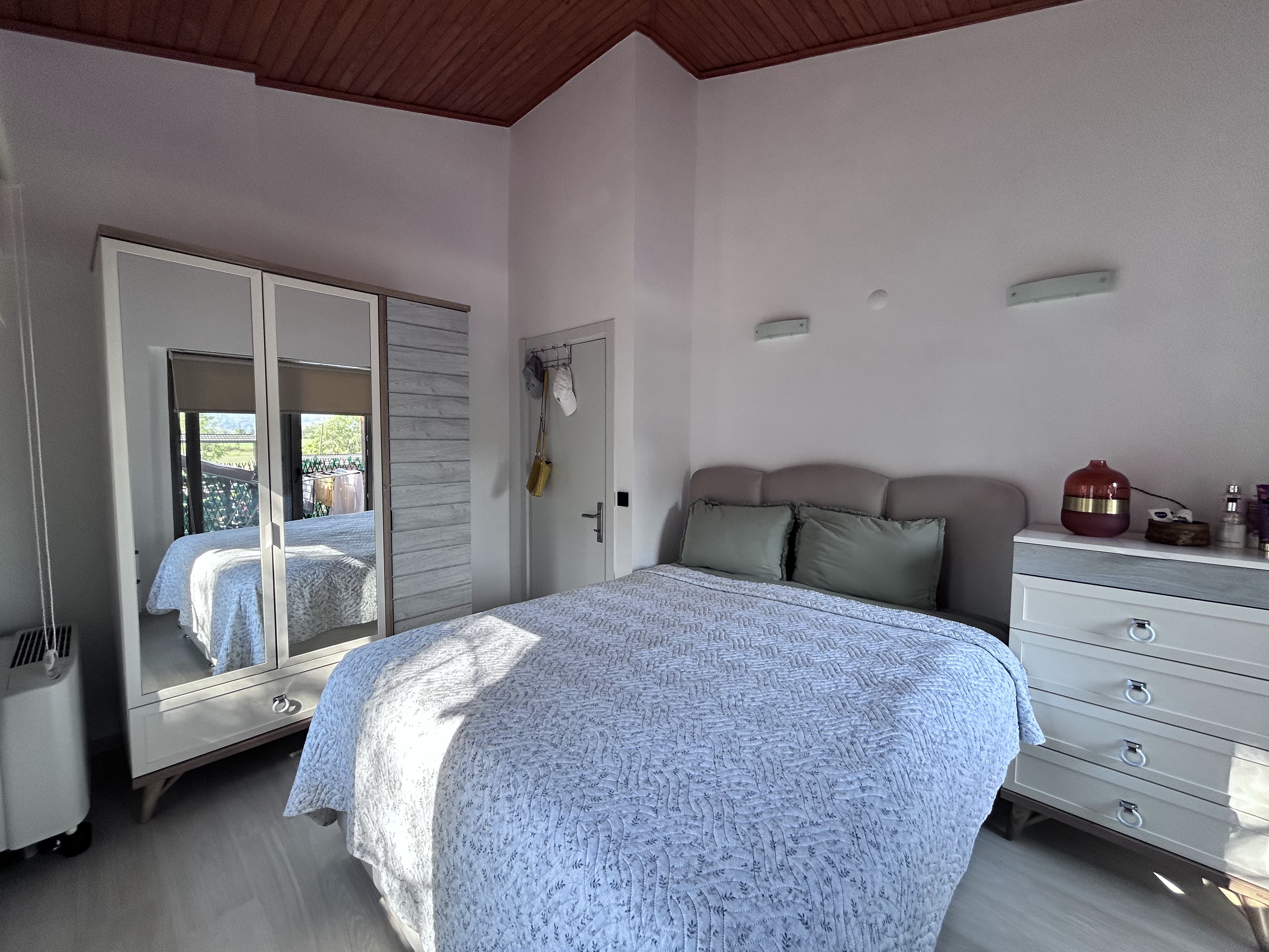 Muğla Ula Gökova'da Satılık havuzlu, 2 villa birden tek fiyat