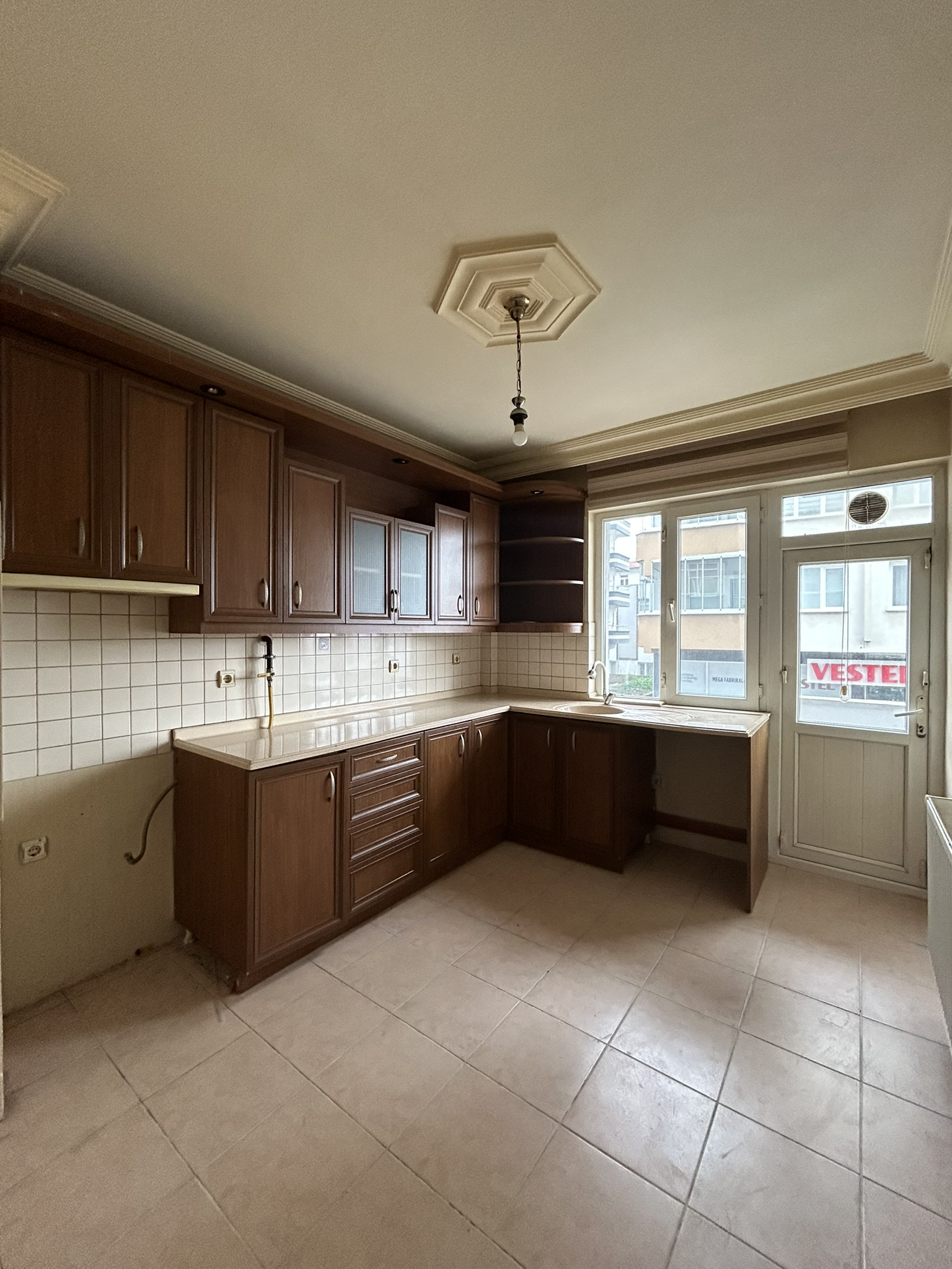 KARACA OTOMOTİV GALERİ  ARKSI