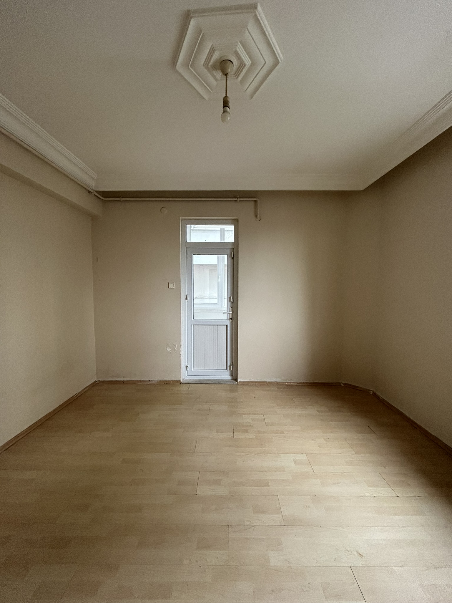 KARACA OTOMOTİV GALERİ  ARKSI