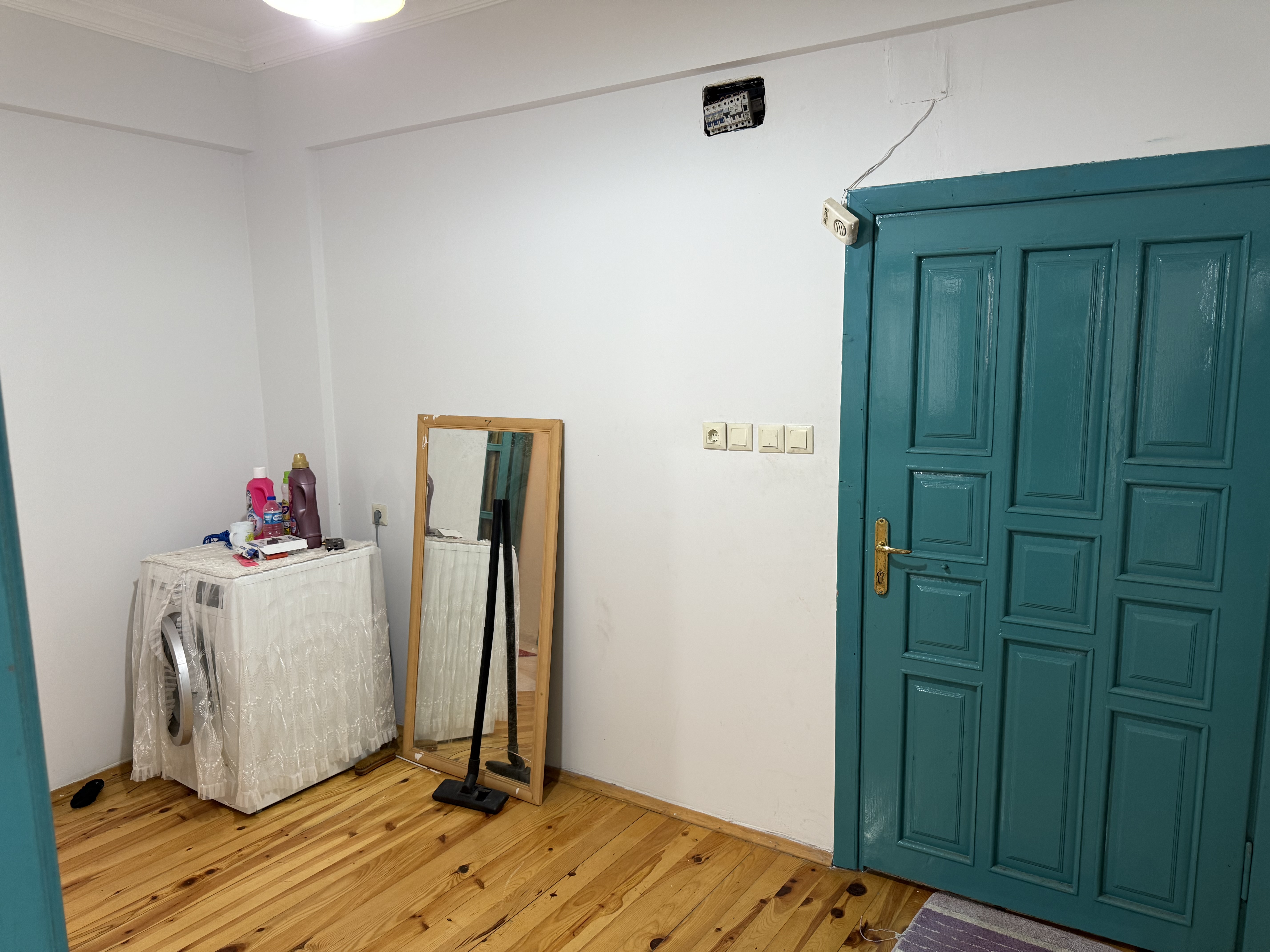 ARAKLI YOLGÖREN DE SATILIK 3+1 DAİRE