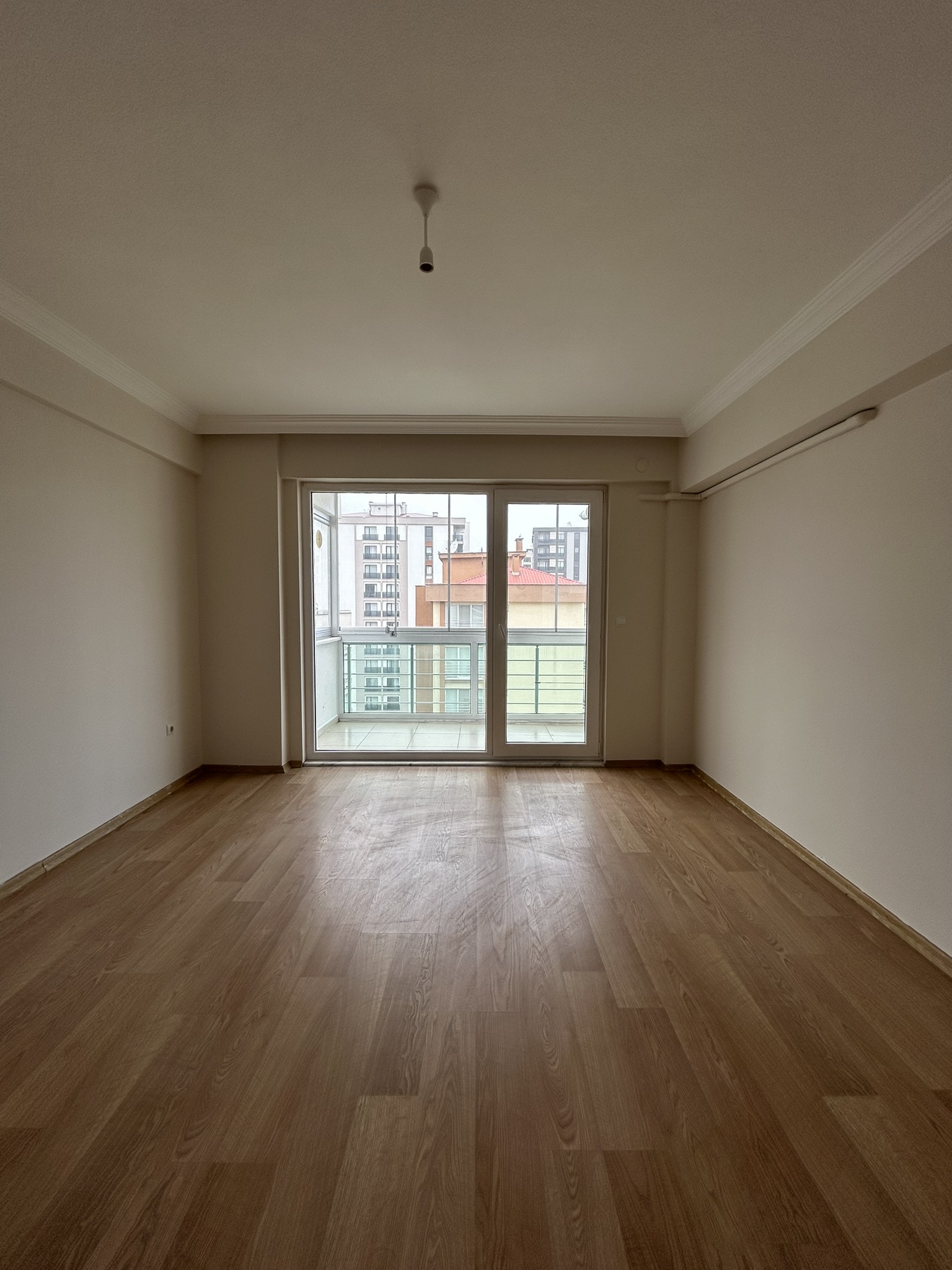 GAZİLER MH. 8. KAT DENİZ MANZARALI