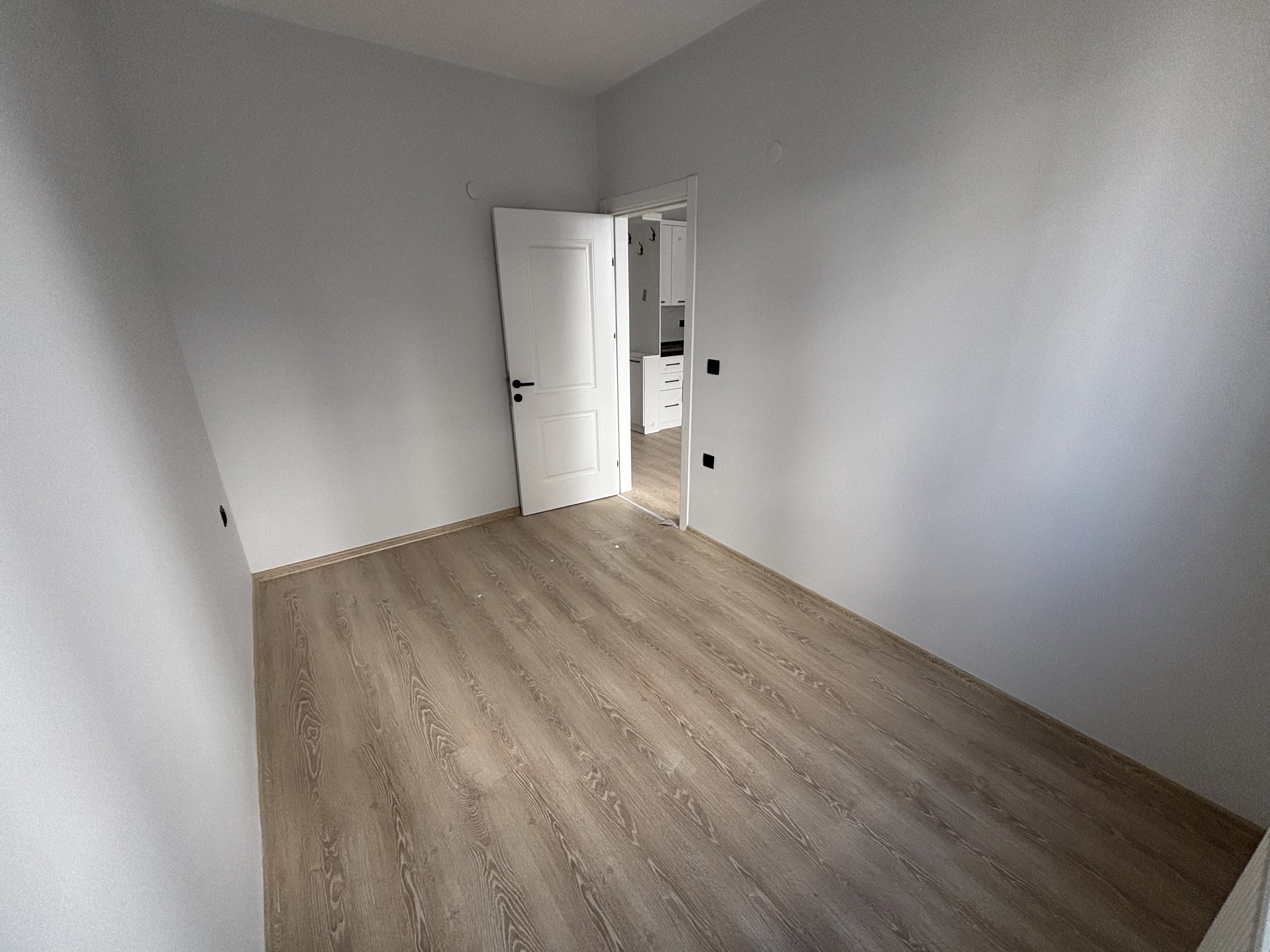 CUMHURİYET MAH. 1+1 DAİRE