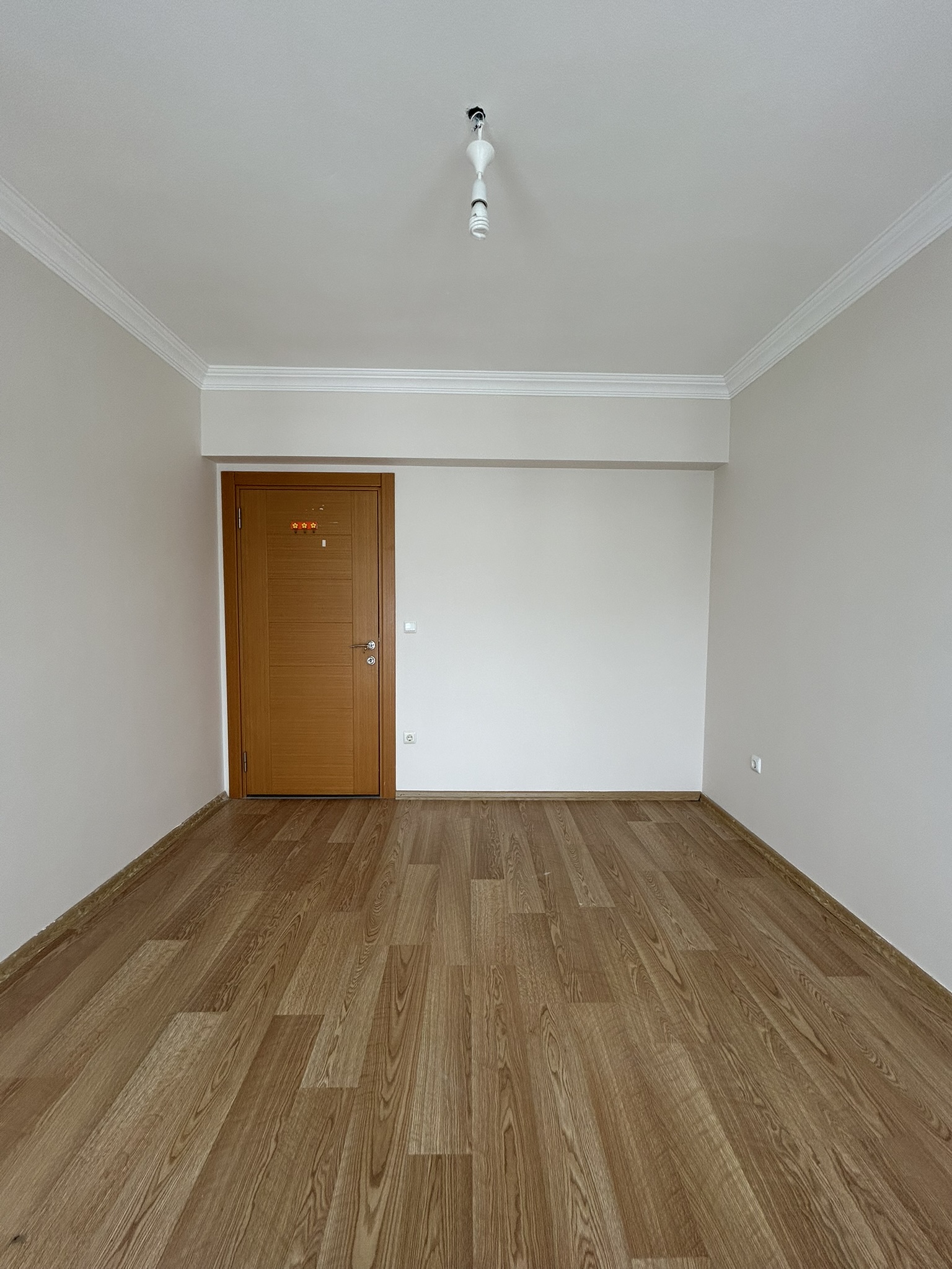 GAZİLER MH. 8. KAT DENİZ MANZARALI