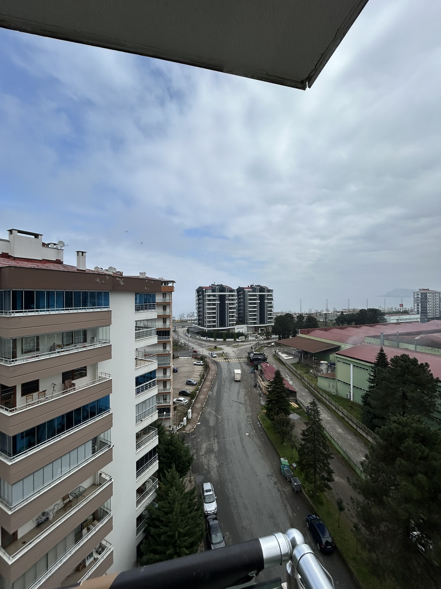 GAZİLER MH. 8. KAT DENİZ MANZARALI