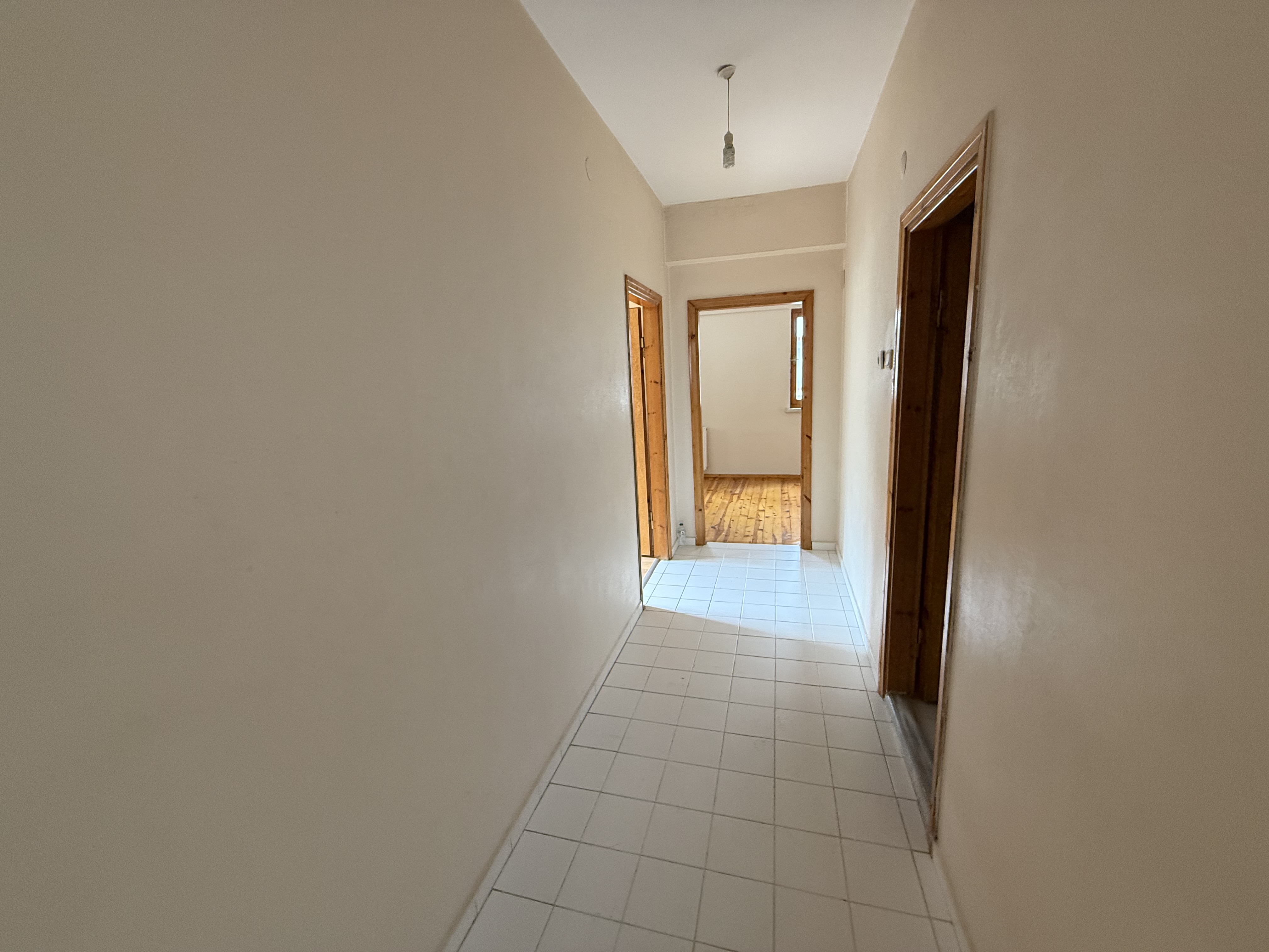 KARŞIYAKA DA KİRALIK 3+1 DAİRE