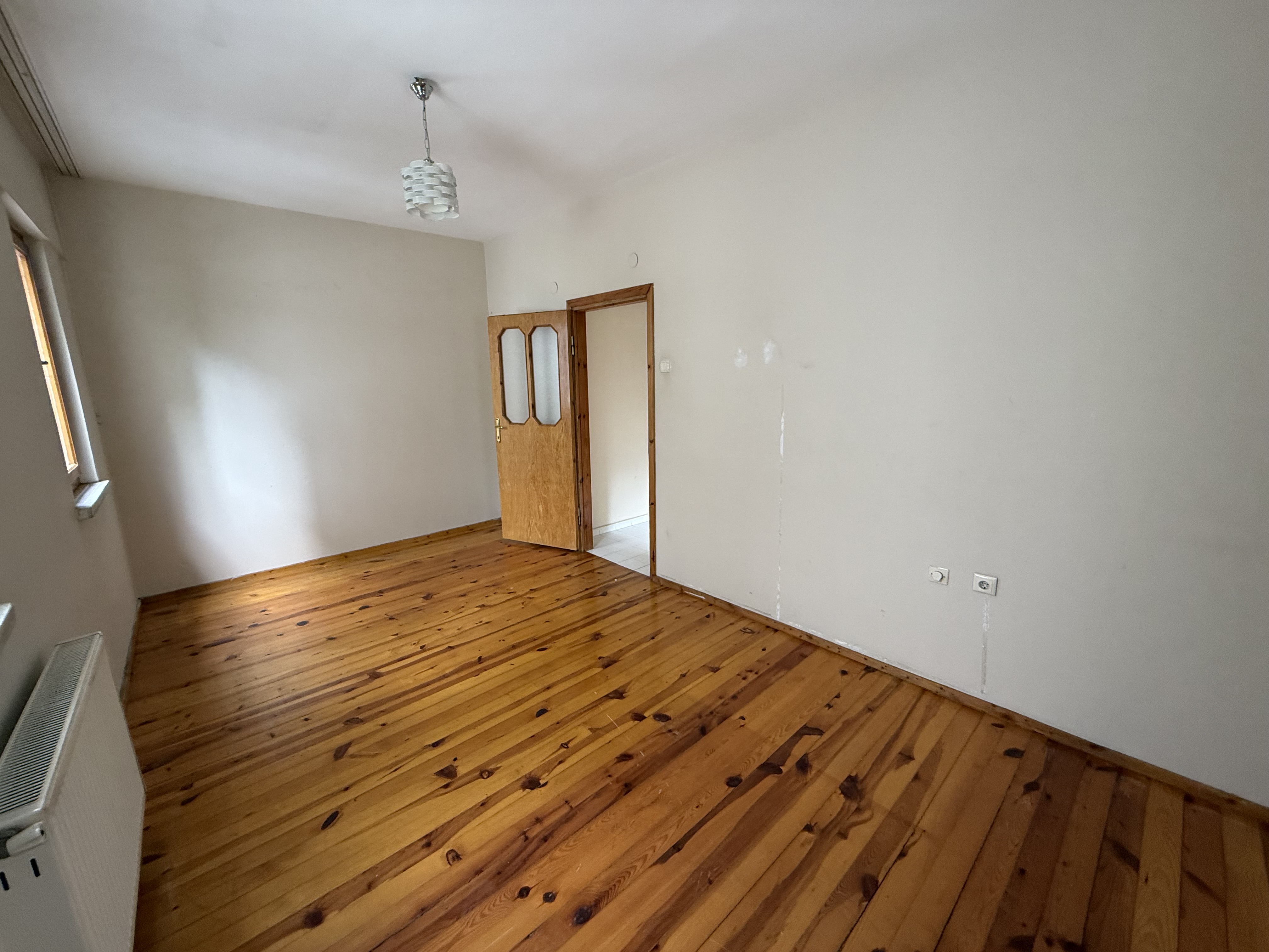 KARŞIYAKA DA KİRALIK 3+1 DAİRE