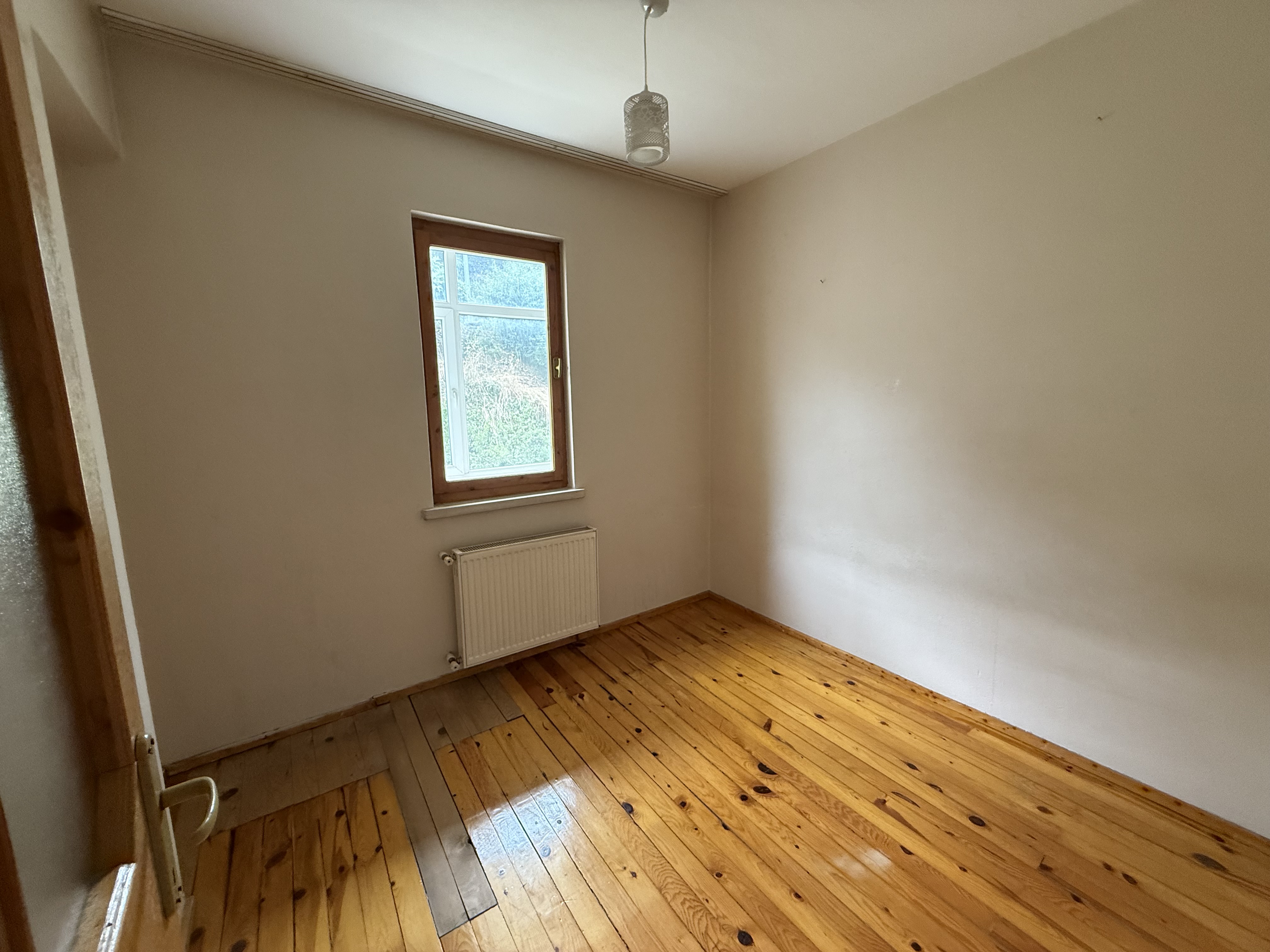 KARŞIYAKA DA KİRALIK 3+1 DAİRE
