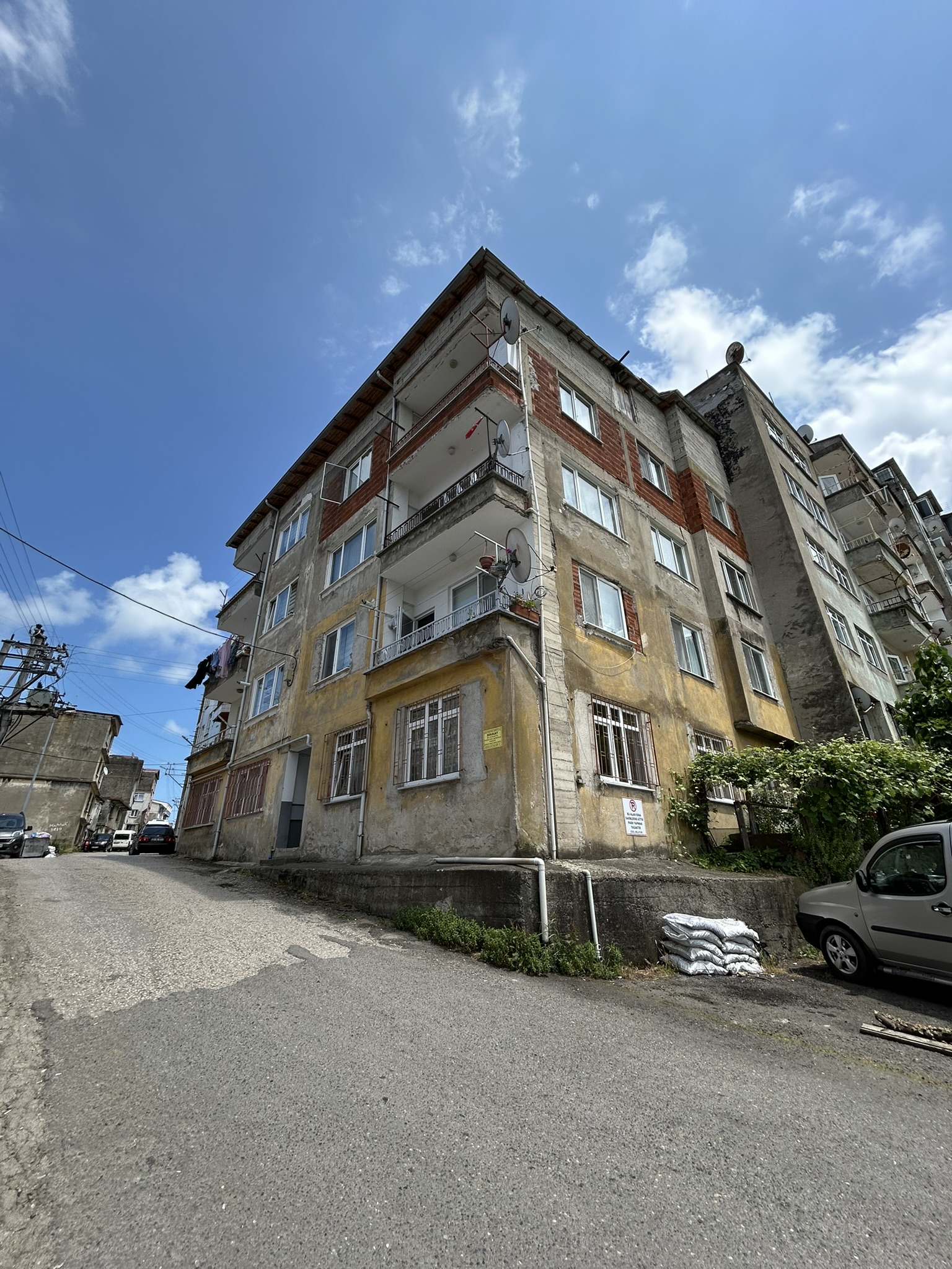 FEVZİÇAKMAK MAHALLESİ EŞYALI KİRALIK DAİRE