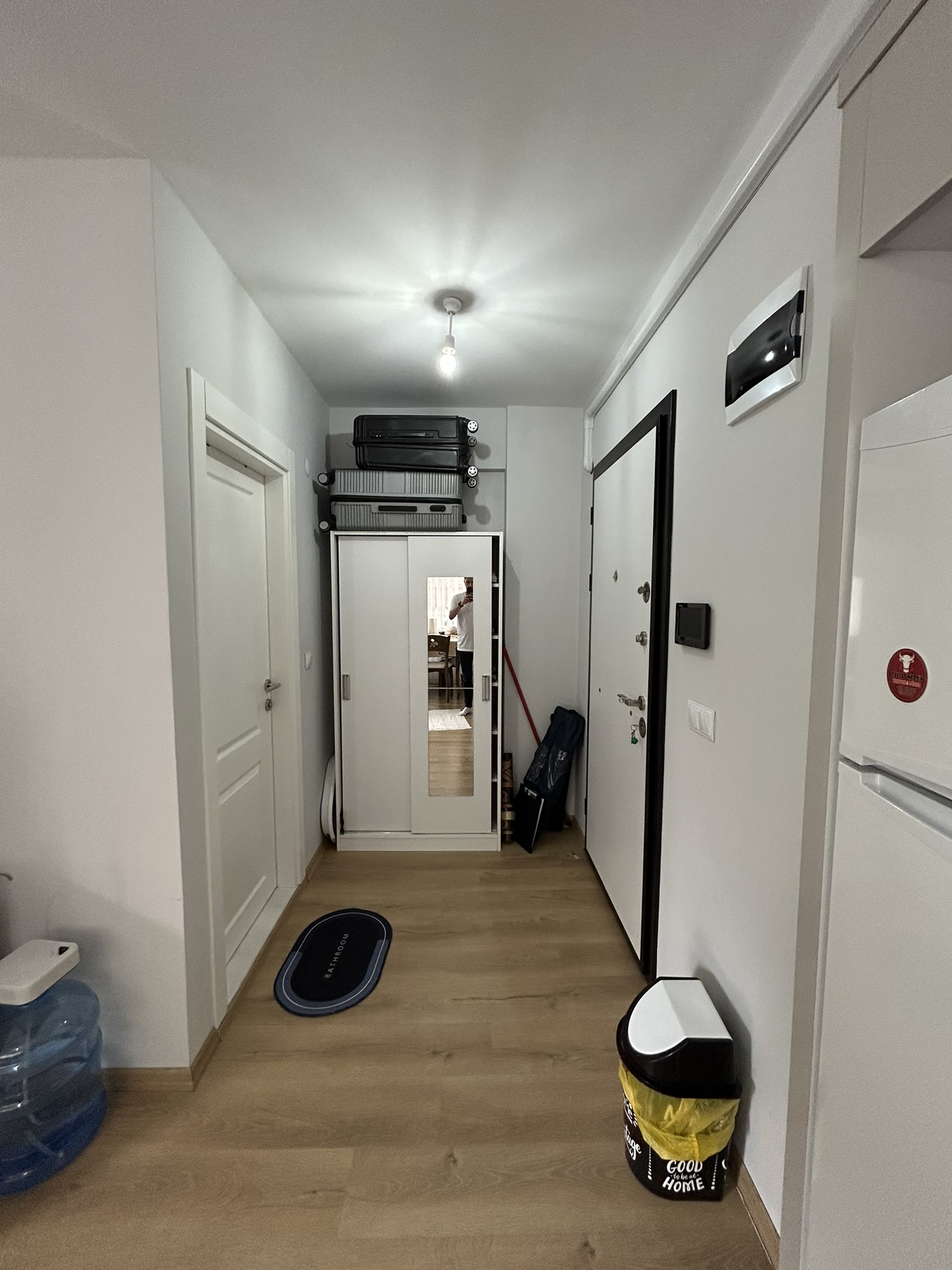 ERİKLİMAN BOMONTİ KONUTLARINDA 1+1 EŞYALI   KİRALIK DAİRE