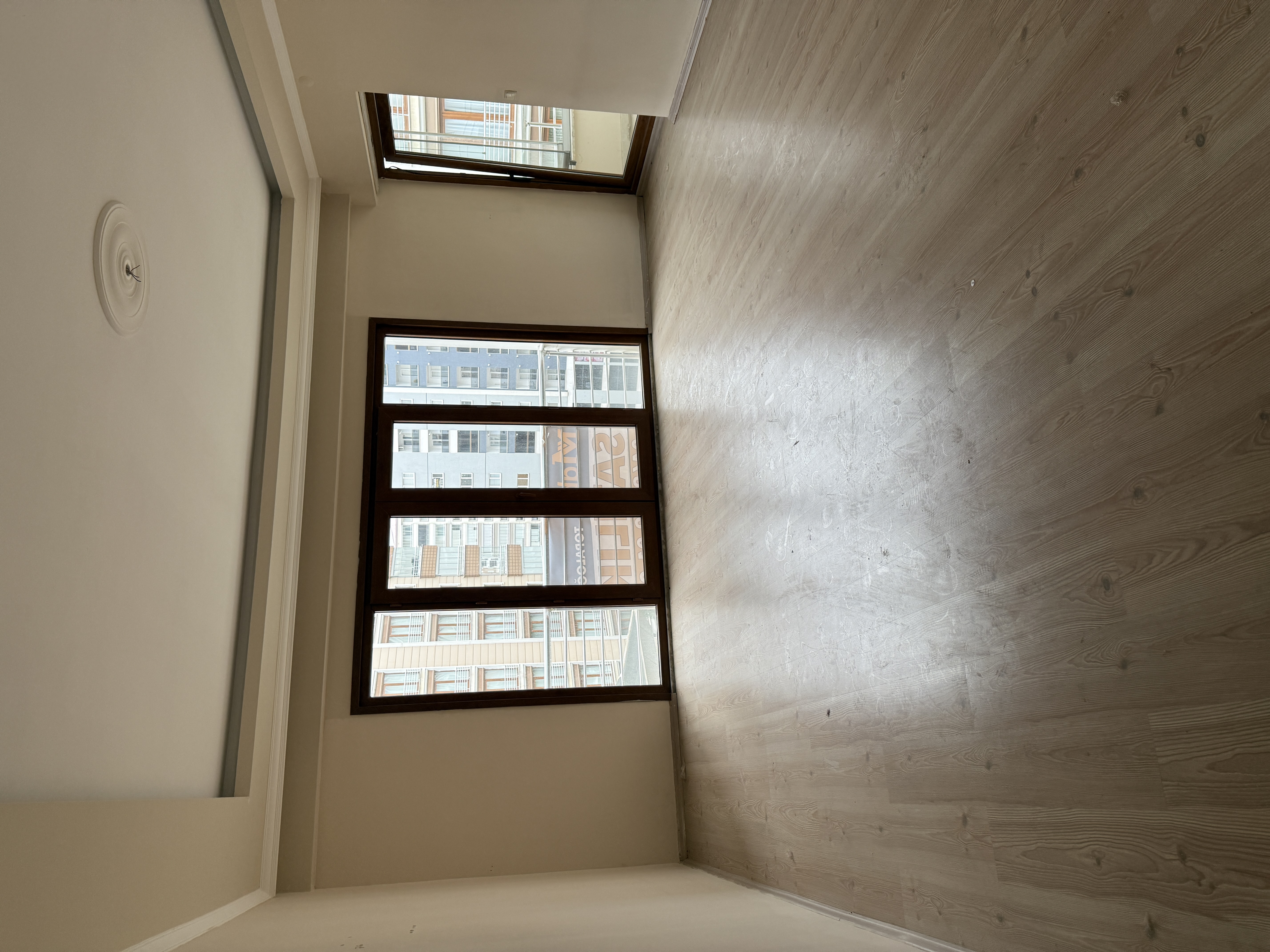 KAŞÜSTÜPARK SİTESİNDE SATILIK DAİRE