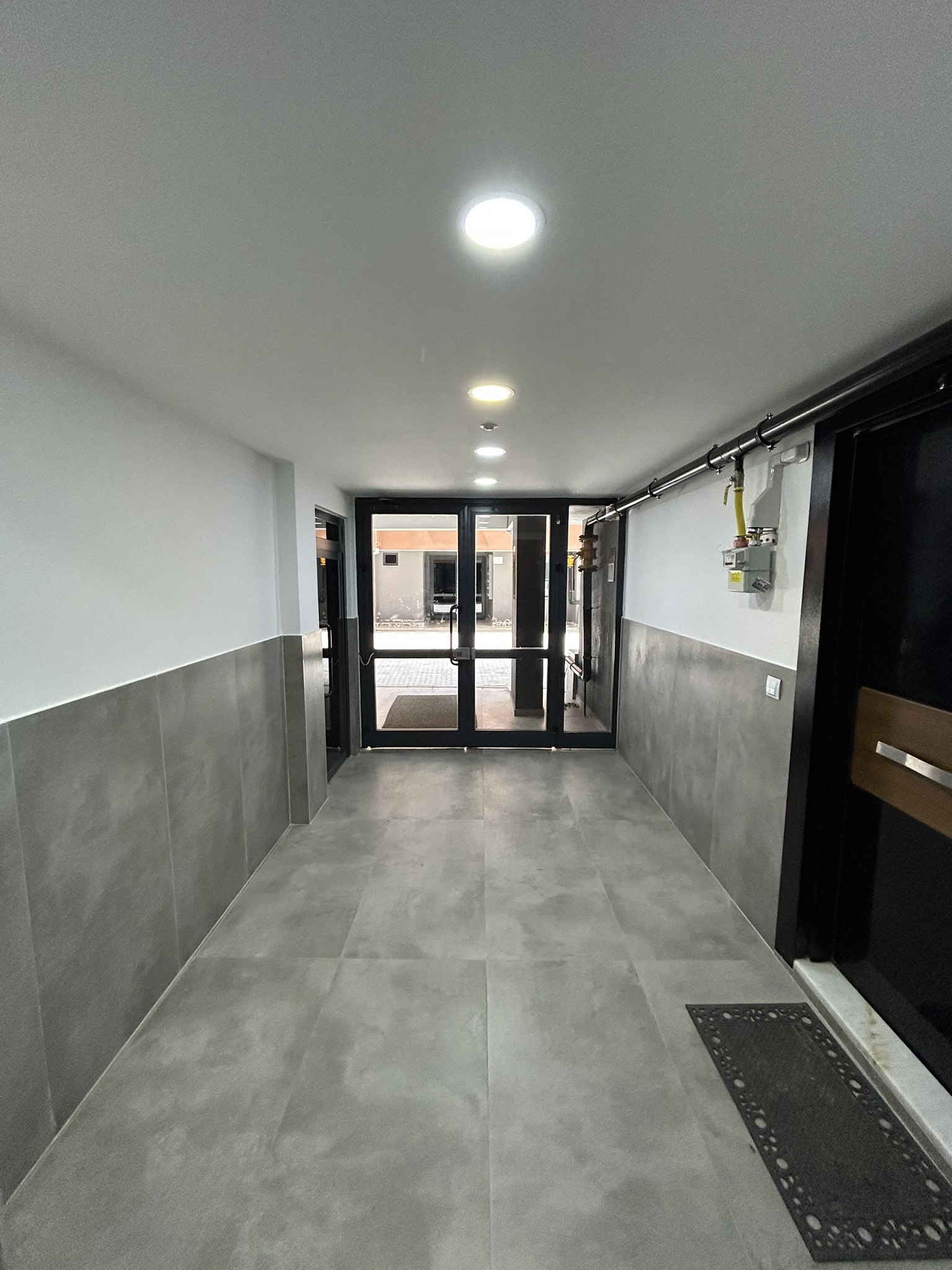 ERİKLİMAN BOMONTİ KONUTLARINDA 1+1 EŞYALI   KİRALIK DAİRE