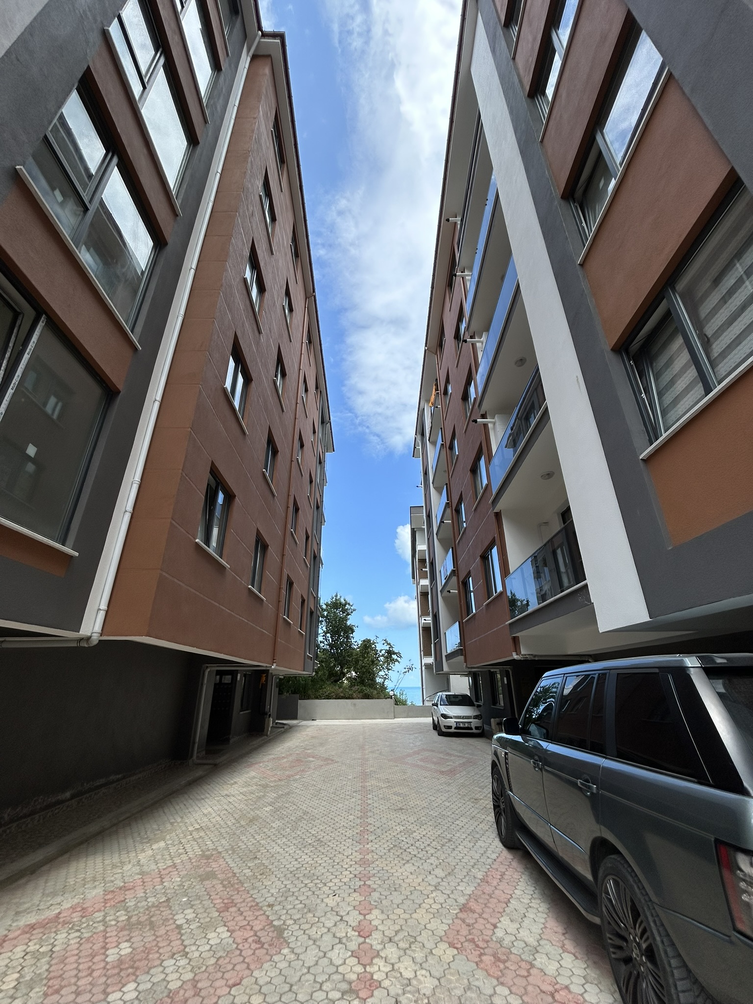 ERİKLİMAN BOMONTİ KONUTLARINDA 1+1 EŞYALI   KİRALIK DAİRE