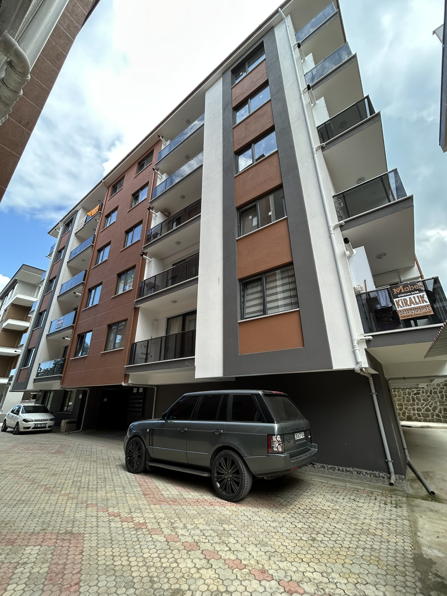 ERİKLİMAN BOMONTİ KONUTLARINDA 1+1 EŞYALI   KİRALIK DAİRE