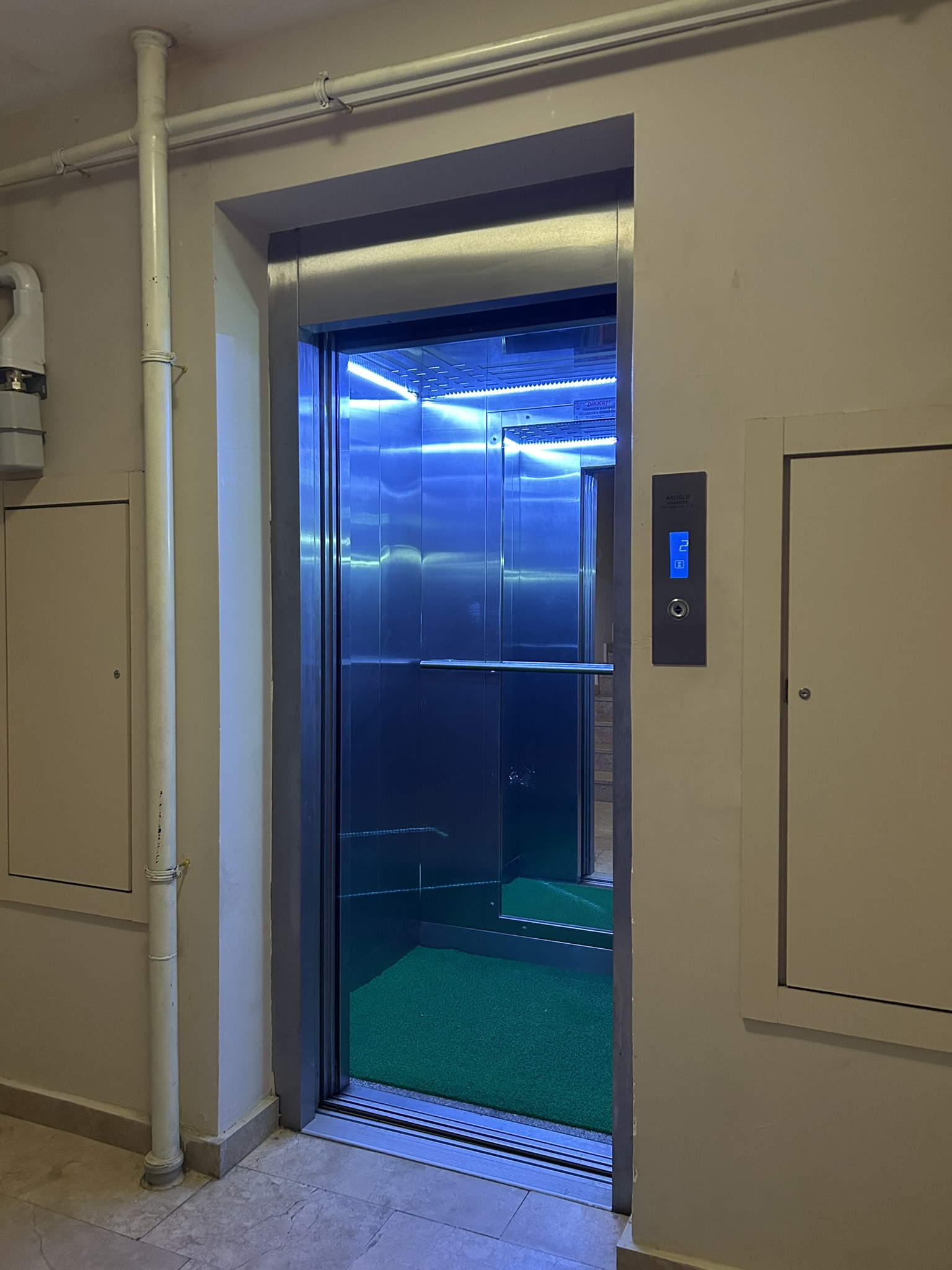 GAZİLER BEYAZ EVLER A BLOK KAT 2 DAİRE 4