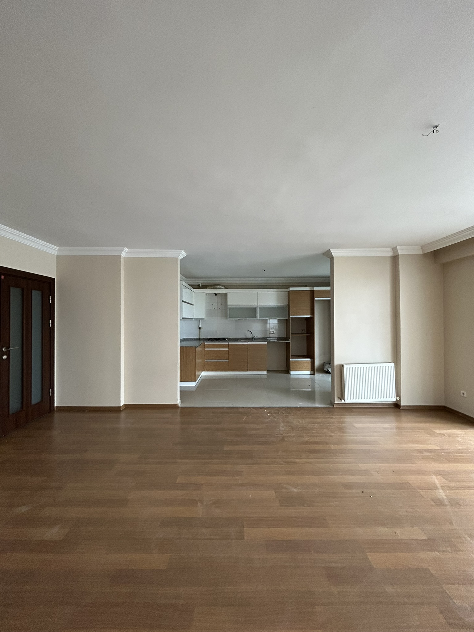 GAZİLER BEYAZ EVLER A BLOK KAT 2 DAİRE 4