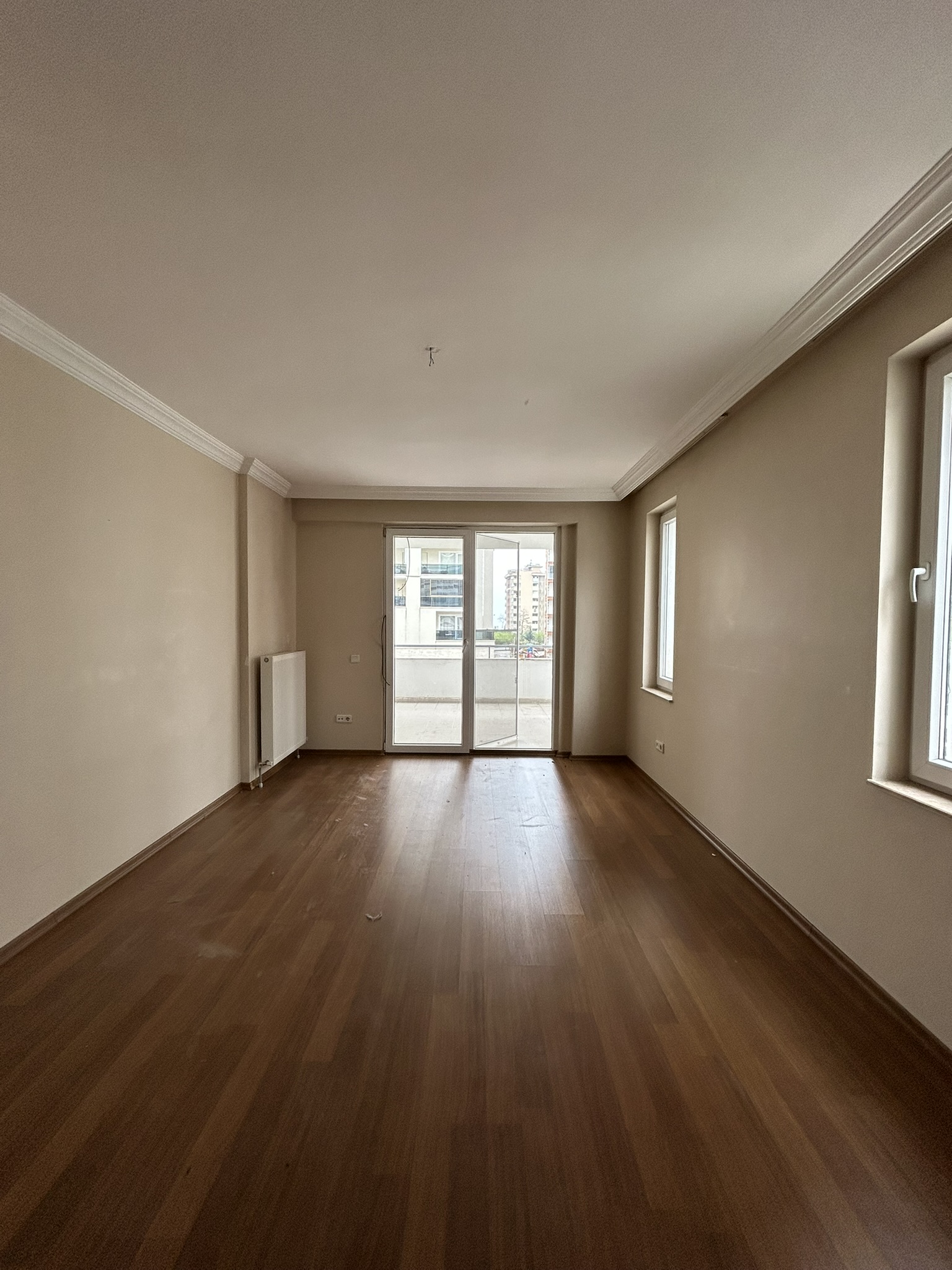 GAZİLER BEYAZ EVLER A BLOK KAT 2 DAİRE 4