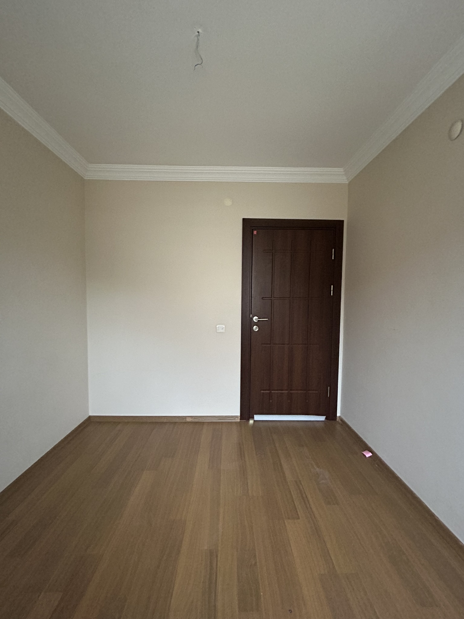 GAZİLER BEYAZ EVLER A BLOK KAT 2 DAİRE 4