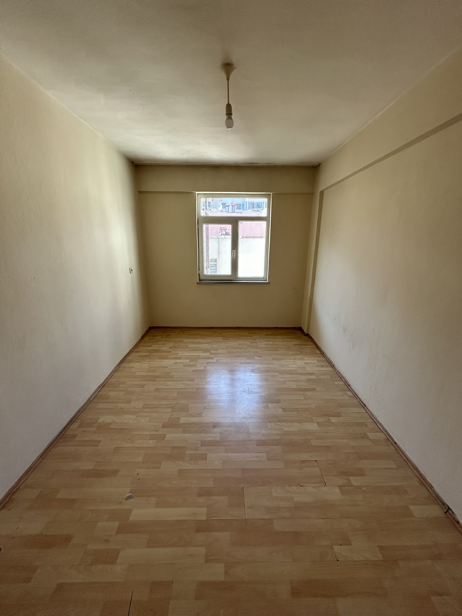 HACISİYAM MAHALLES KİRALIK DAİRE