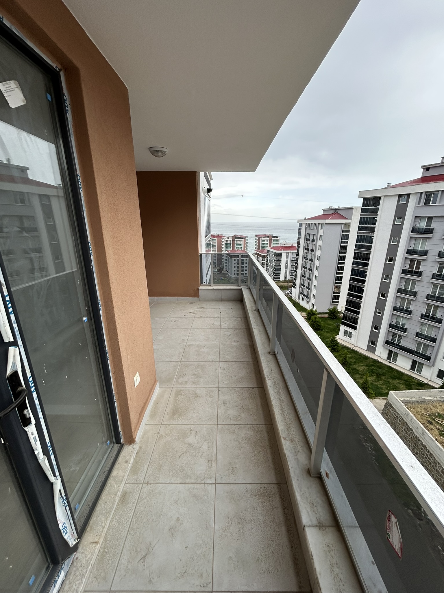 ERİKLİMAN A BLOK 4. KAT ORTA DAİRE