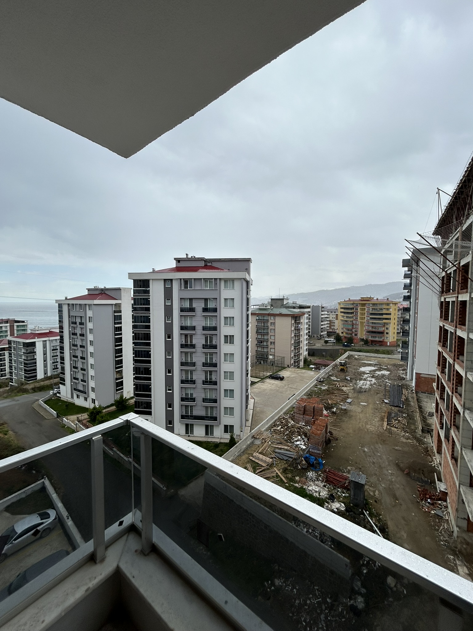 ERİKLİMAN A BLOK 4. KAT ORTA DAİRE