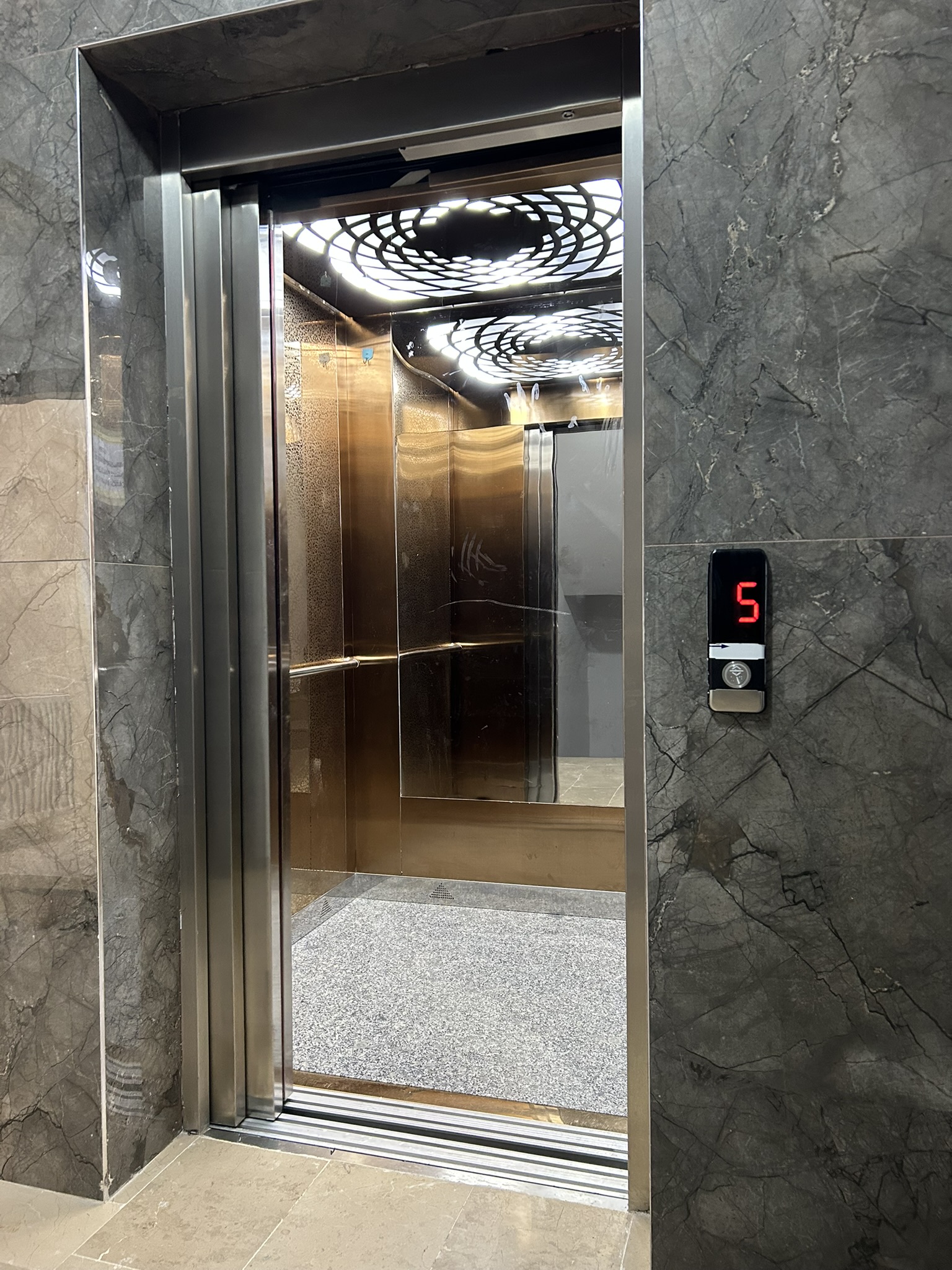 KEŞAP KARABEDİR SATILIK 3+1 DAİRE