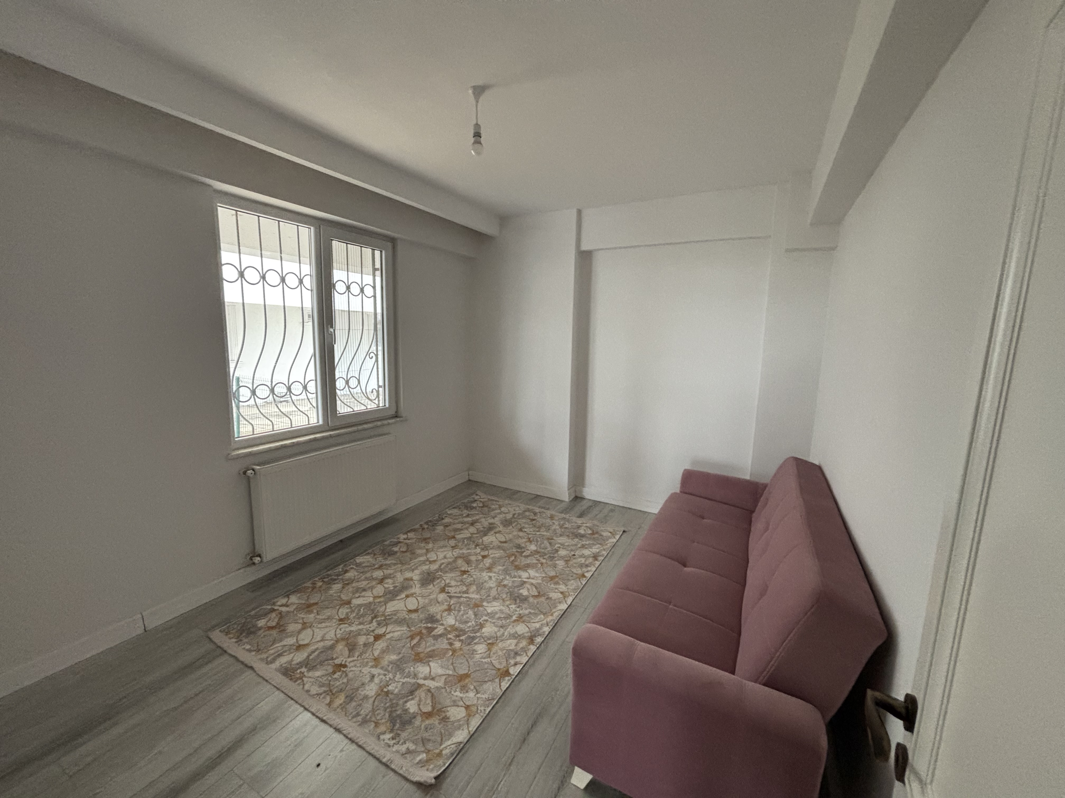 CUMHURİYET MAH PRESTİJ BEYAZ KONAKLARI 1+1