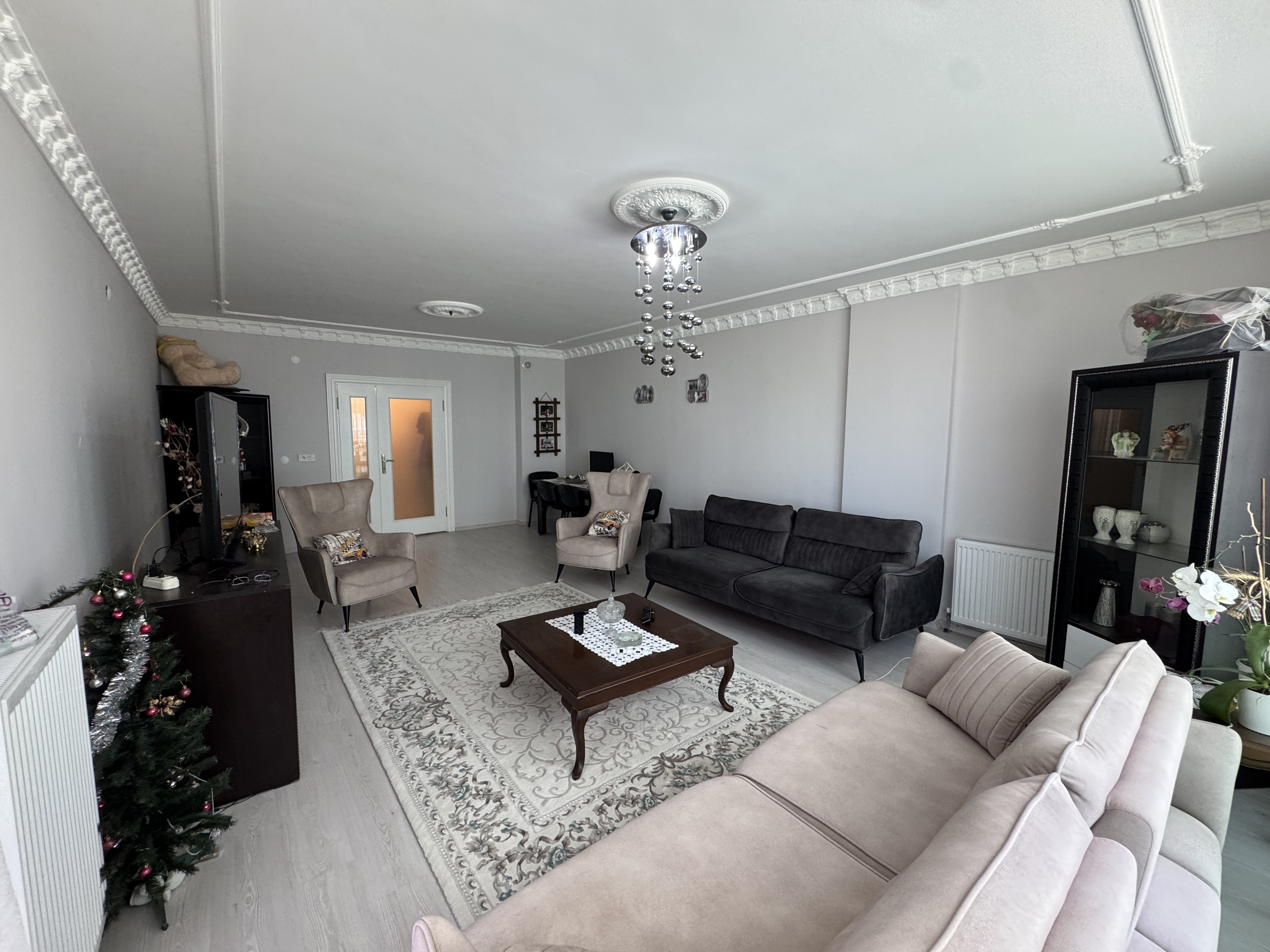 DOĞA KOLEJİNE KOMŞU 170M2 FIRSAT 4+1