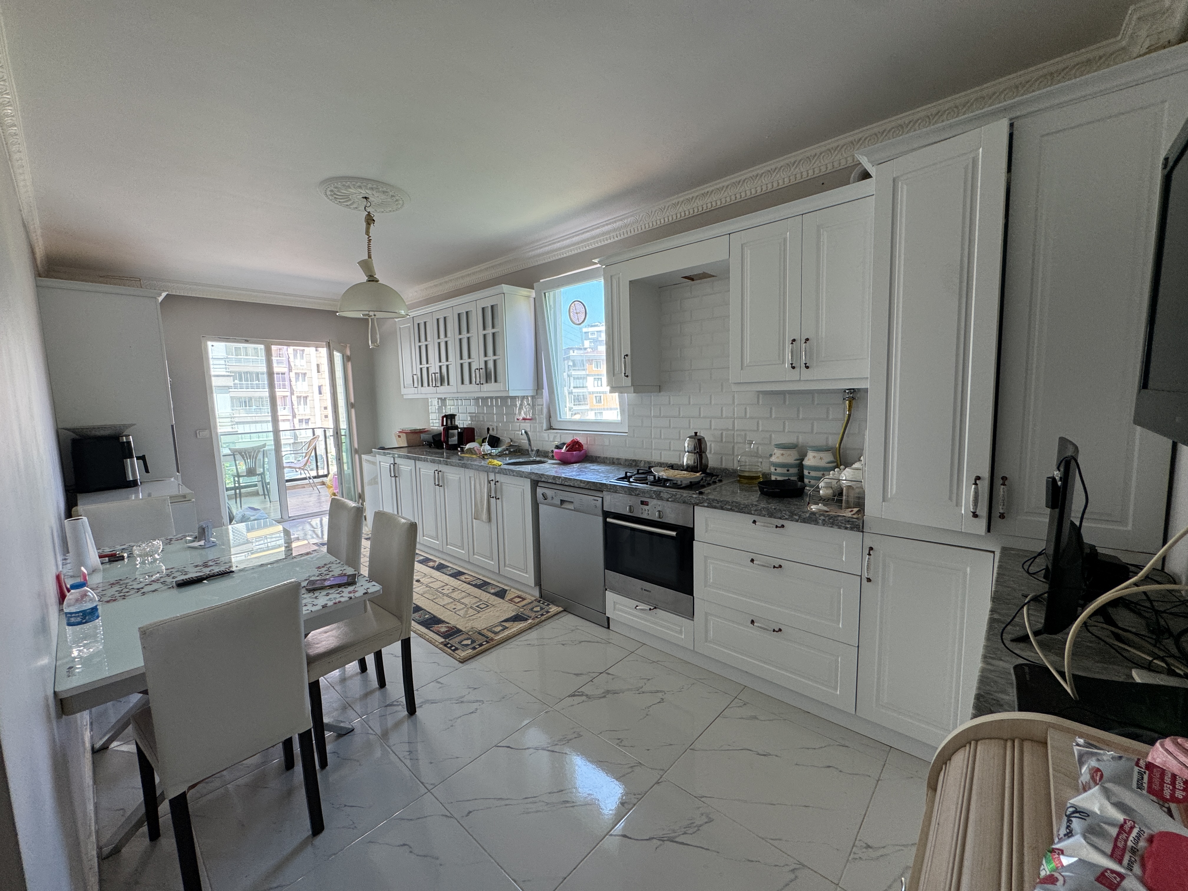 DOĞA KOLEJİNE KOMŞU 170M2 FIRSAT 4+1