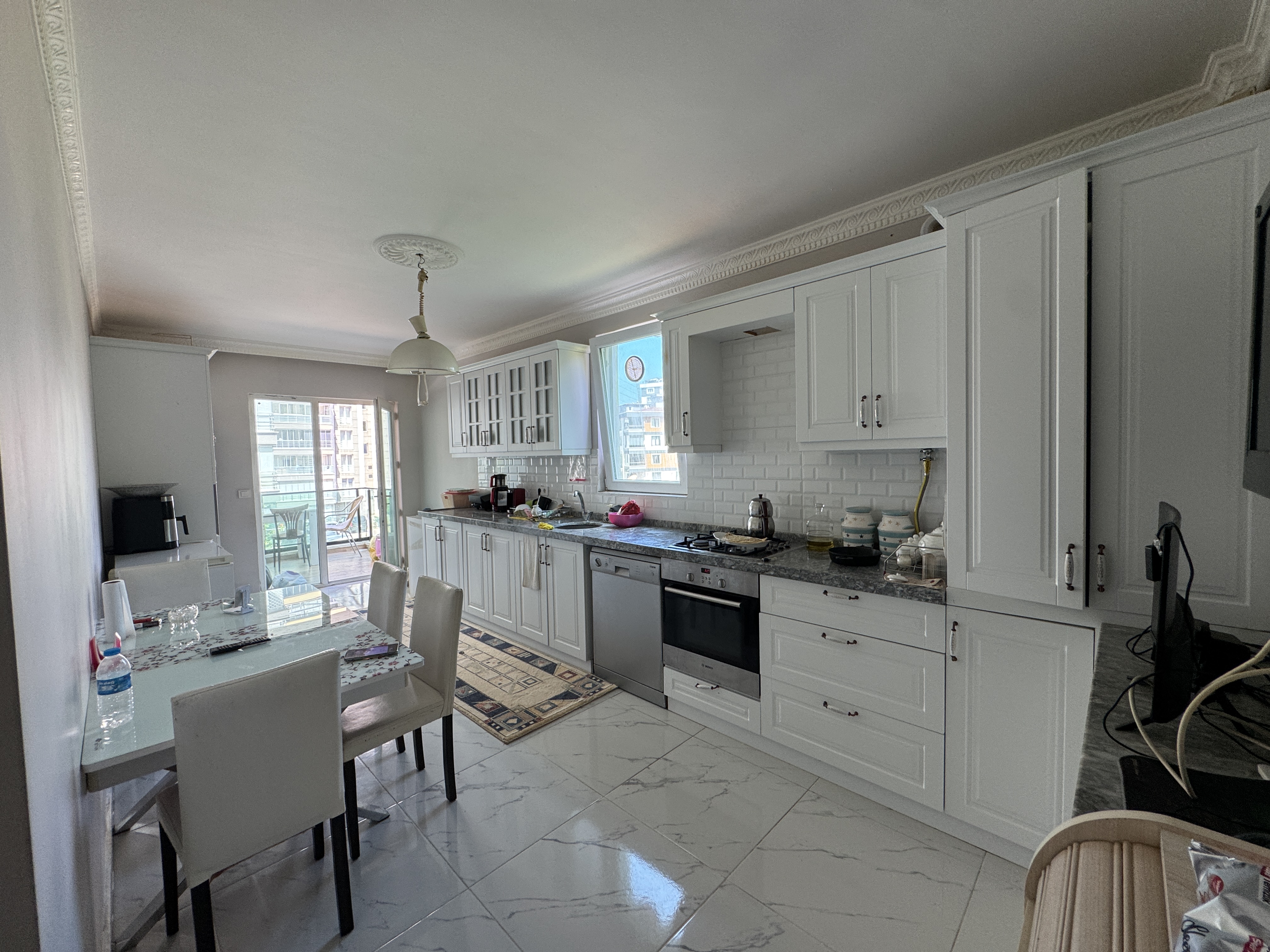 DOĞA KOLEJİNE KOMŞU 170M2 FIRSAT 4+1