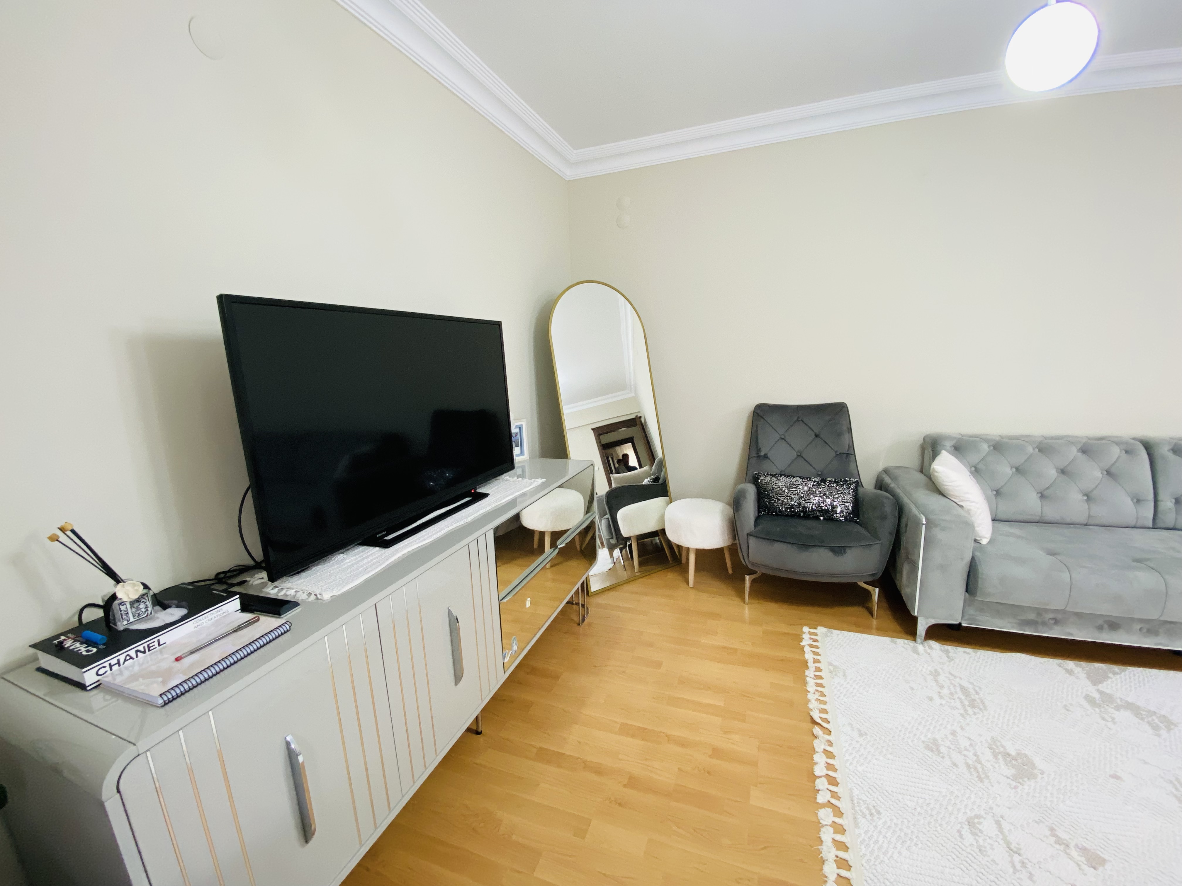 ESENEVLER'DE MERKEZİ LOKASYONDA KİRALIK 4+1