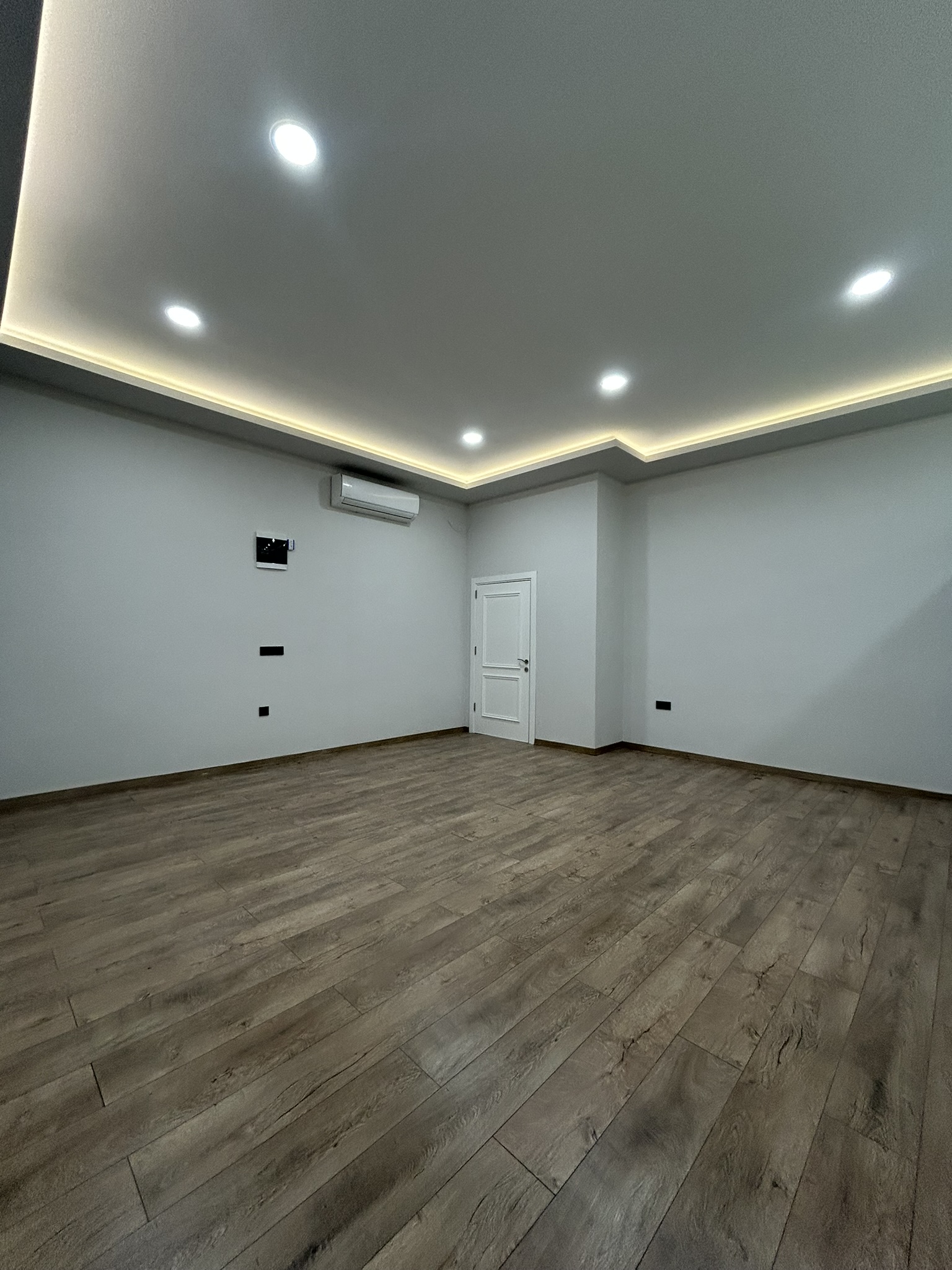 ŞEYHKERAMETTİN 135M2 KİRALIK OFİS