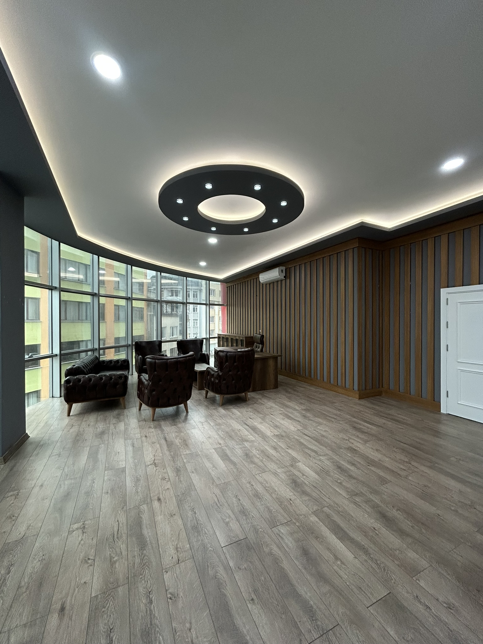 ŞEYHKERAMETTİN 135M2 KİRALIK OFİS