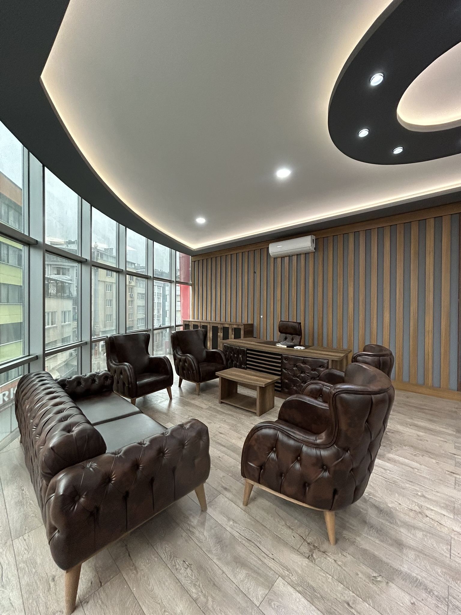 ŞEYHKERAMETTİN 135M2 KİRALIK OFİS