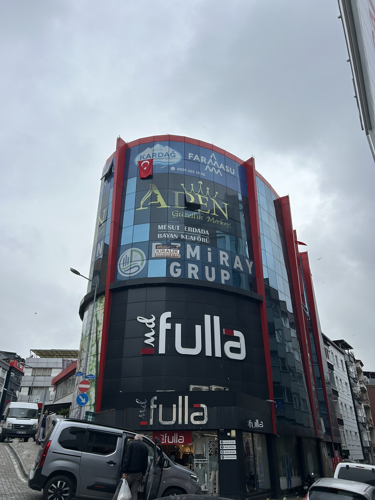 ŞEYHKERAMETTİN 135M2 KİRALIK OFİS