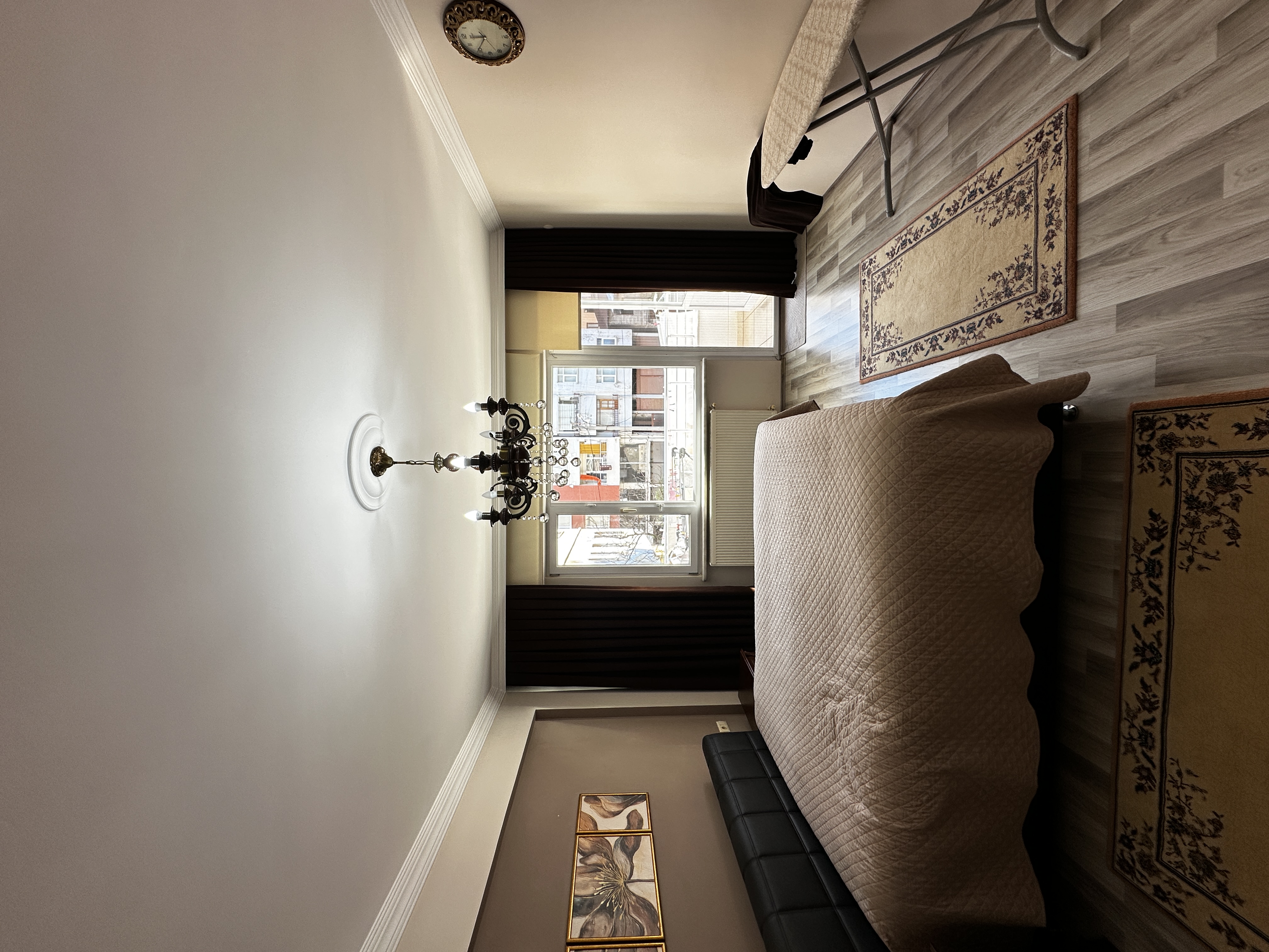 MABELGAYRİMENKUL İHSANİYE.MH MERKEZİ KONUMDA GENİŞ MUAZZAM DAİRE