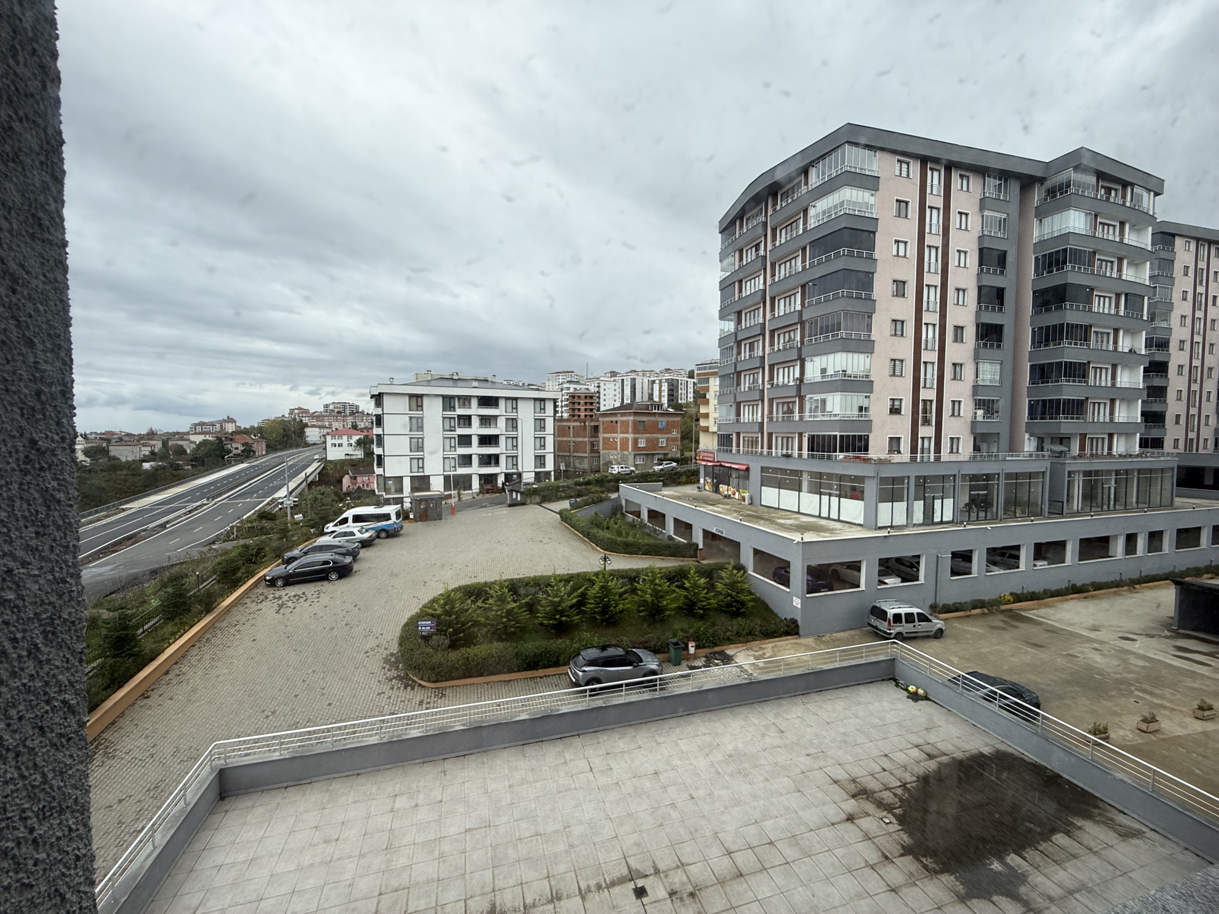 KONAKLAR DA SATILIK 3+1 145 M2 DAİRE