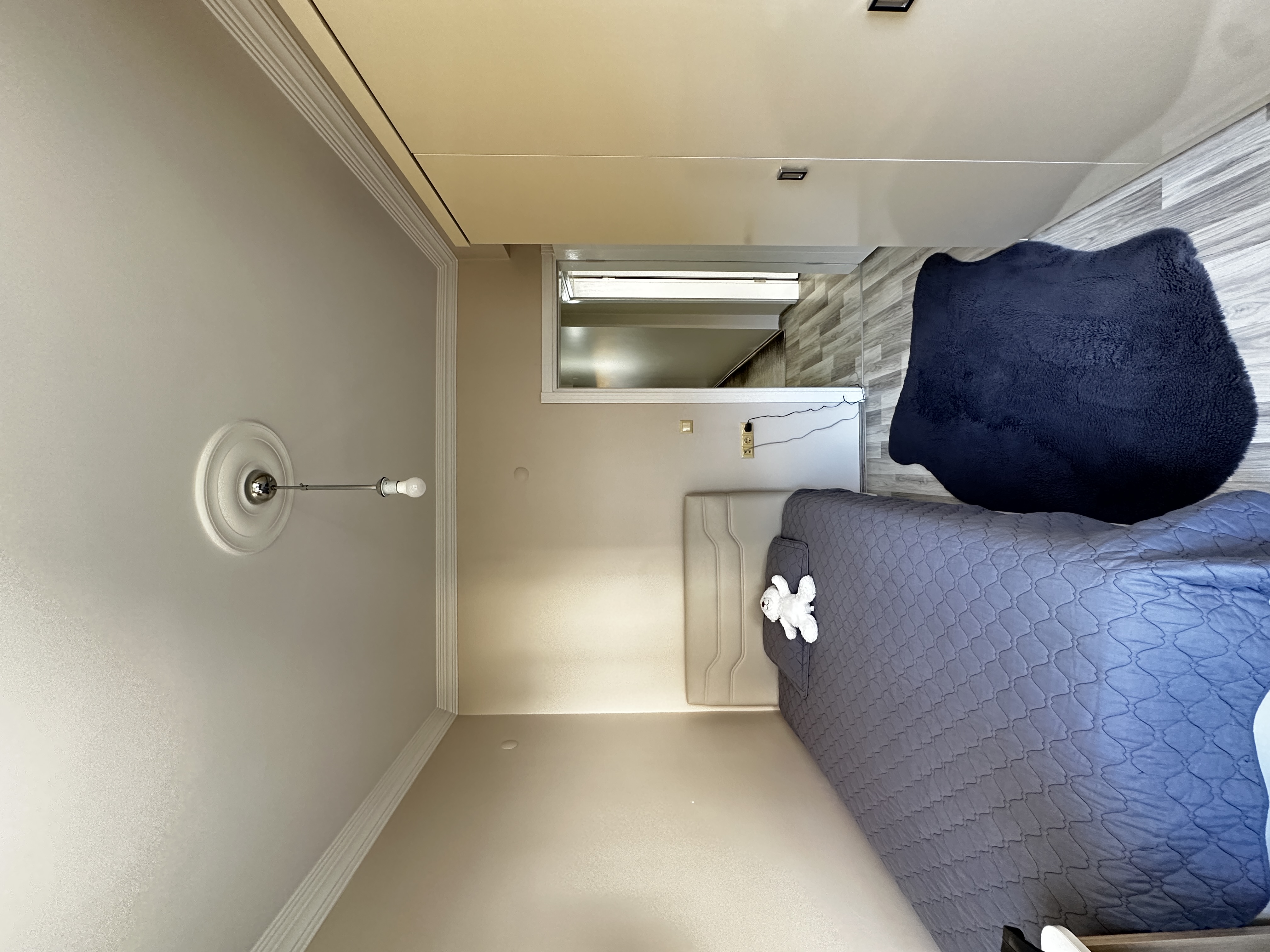 MABELGAYRİMENKUL İHSANİYE.MH MERKEZİ KONUMDA GENİŞ MUAZZAM DAİRE