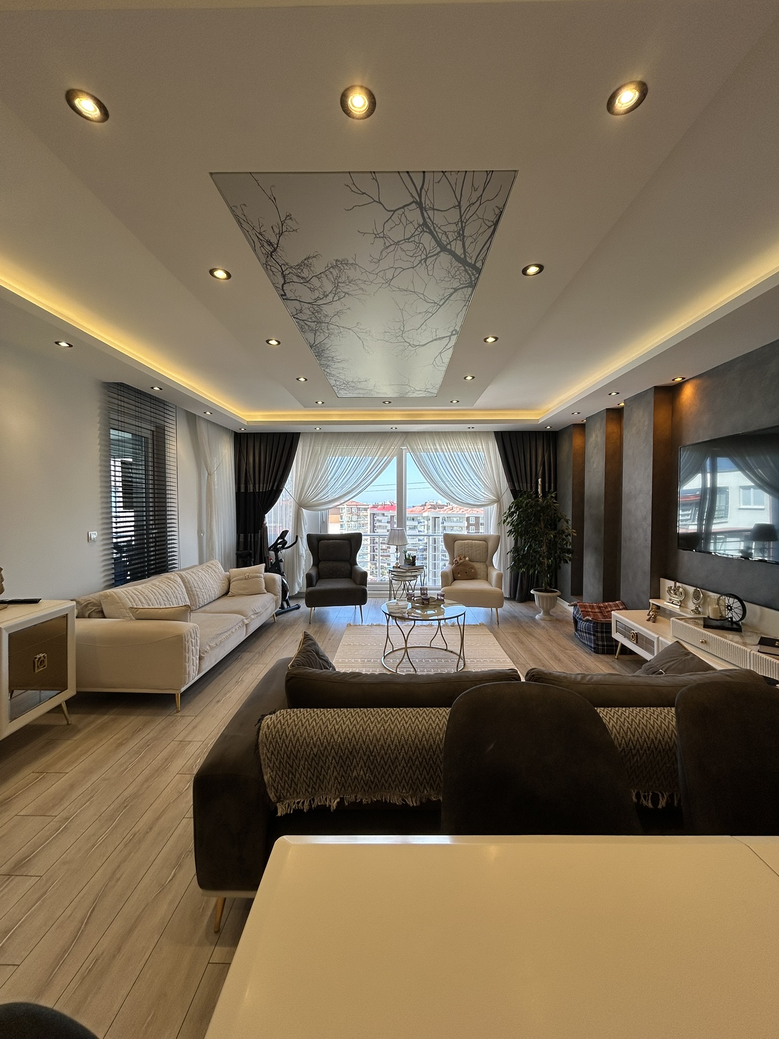 TEYYAREDÜZÜ MAH. SATILIK DAİRE