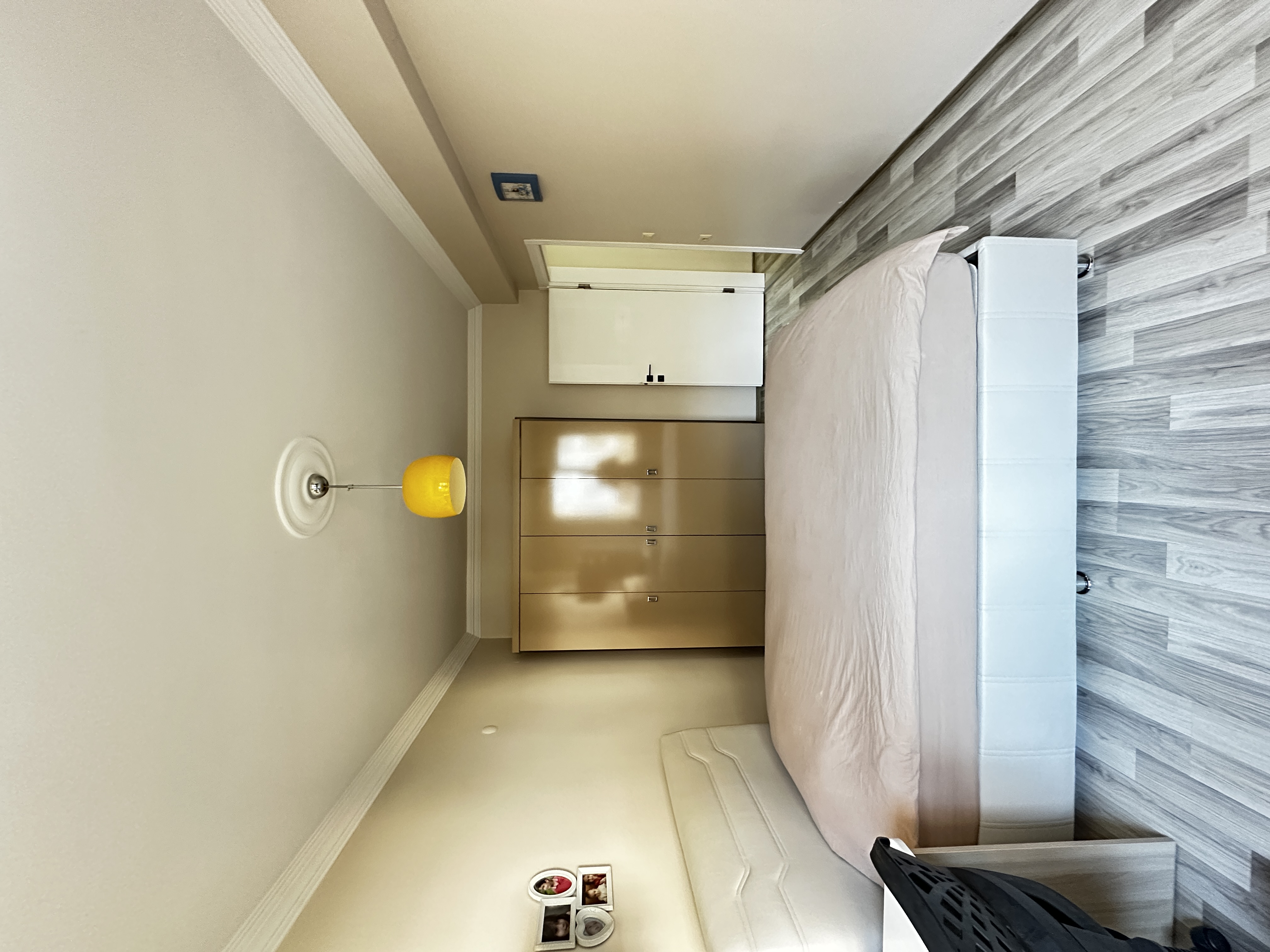 MABELGAYRİMENKUL İHSANİYE.MH MERKEZİ KONUMDA GENİŞ MUAZZAM DAİRE