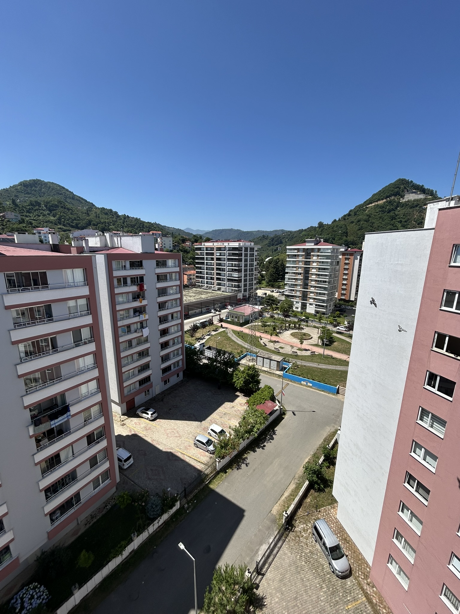 TEYYAREDÜZÜ MAH. SATILIK DAİRE