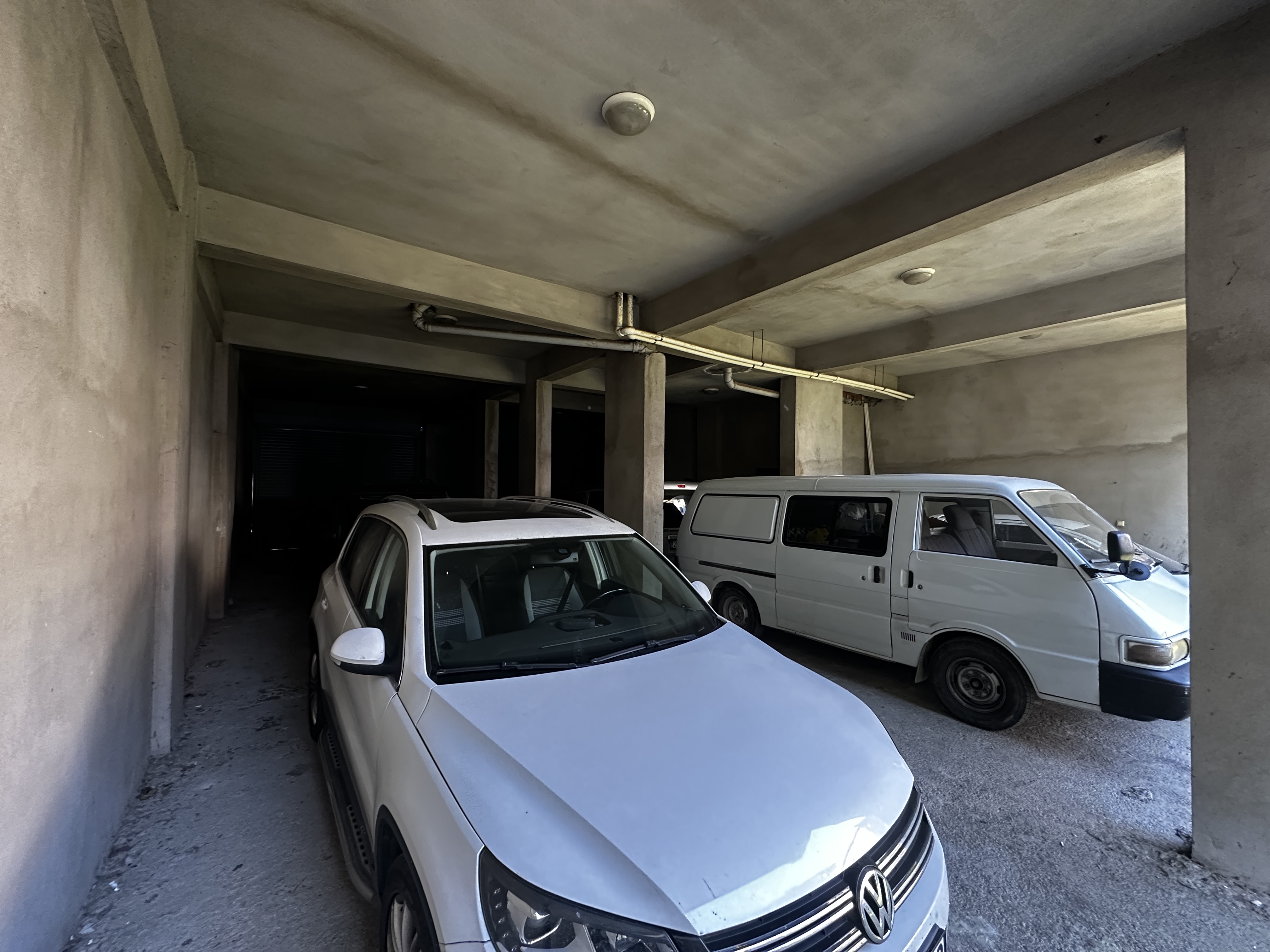 MABELGAYRİMENKUL İHSANİYE.MH MERKEZİ KONUMDA GENİŞ MUAZZAM DAİRE