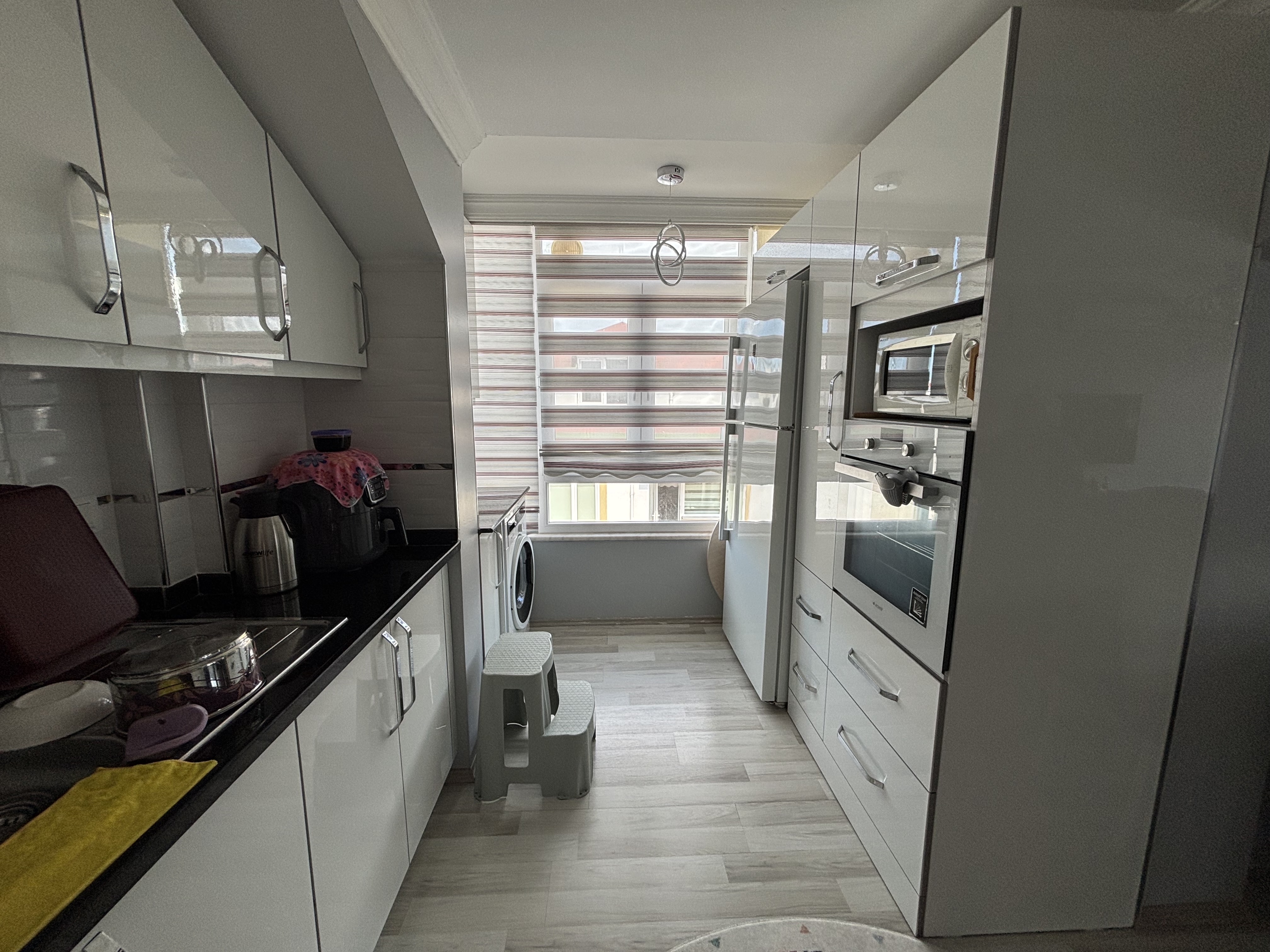 MABEL'DEN-CUMHURİYET ÇATI KATI SATILIK 3+1 (2.DAİRE)